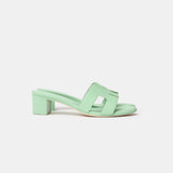 Hermès Oasis Vert Pomme Epsom Sandals