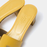 Hermès Oasis Jaune Citron Epsom Sandals