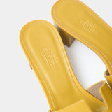 Hermès Oasis Jaune Citron Epsom Sandals