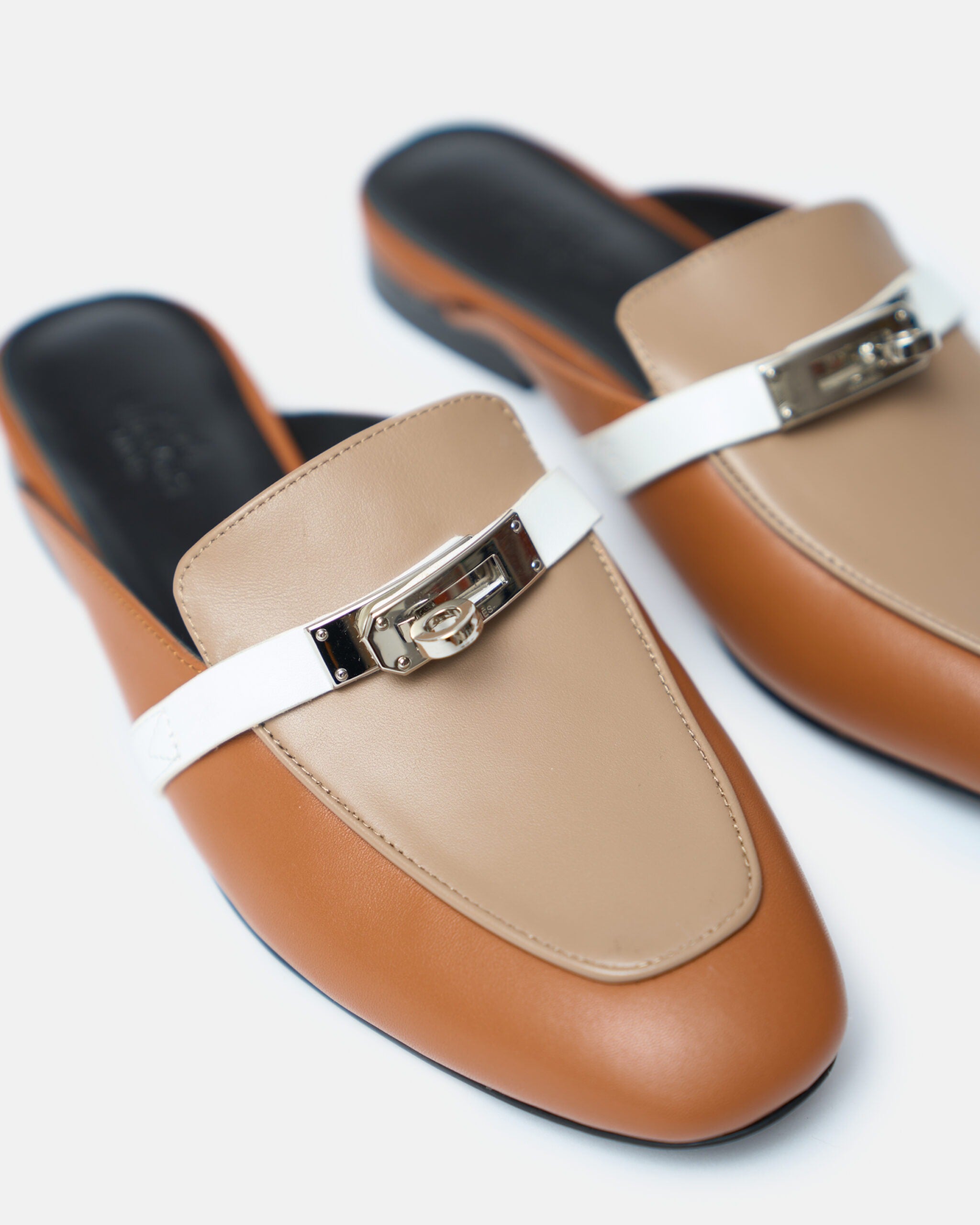 Hermes Multicolore Rose Perle Oz Sandals