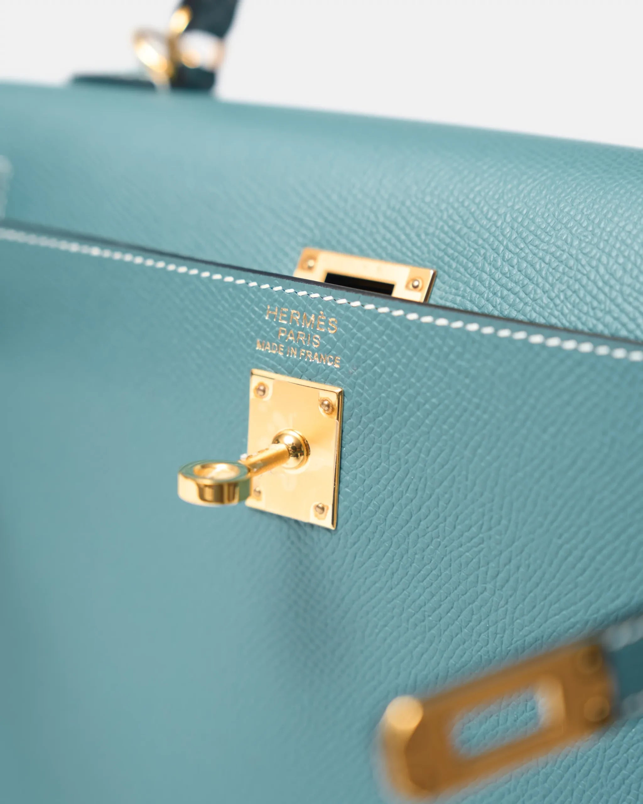 Hermès Kelly 25 Blue Jean Epsom GHW