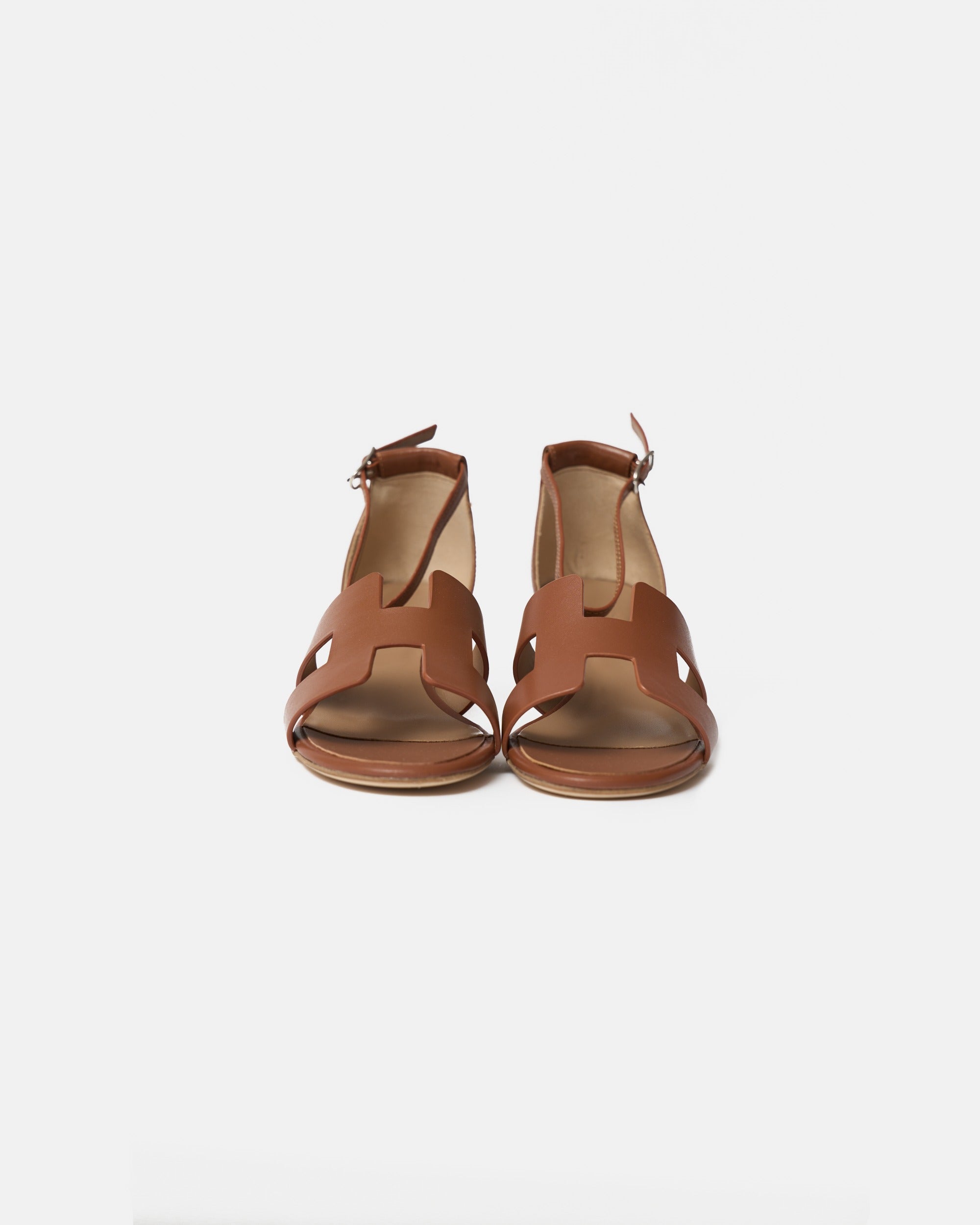 Hermès Encens 50 Naturel Sandals