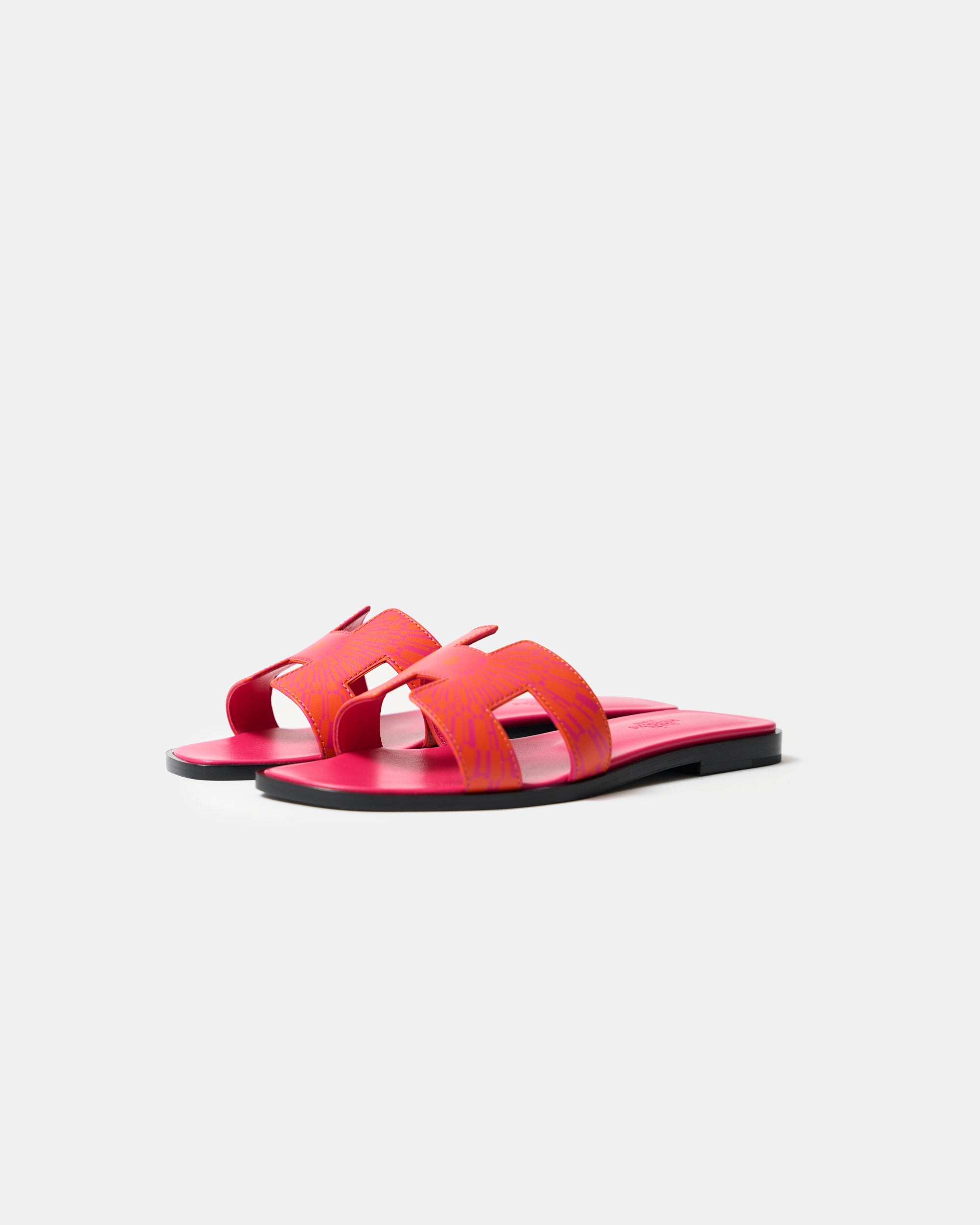 Hermès Oran Orange Rose Calfskin Sandals