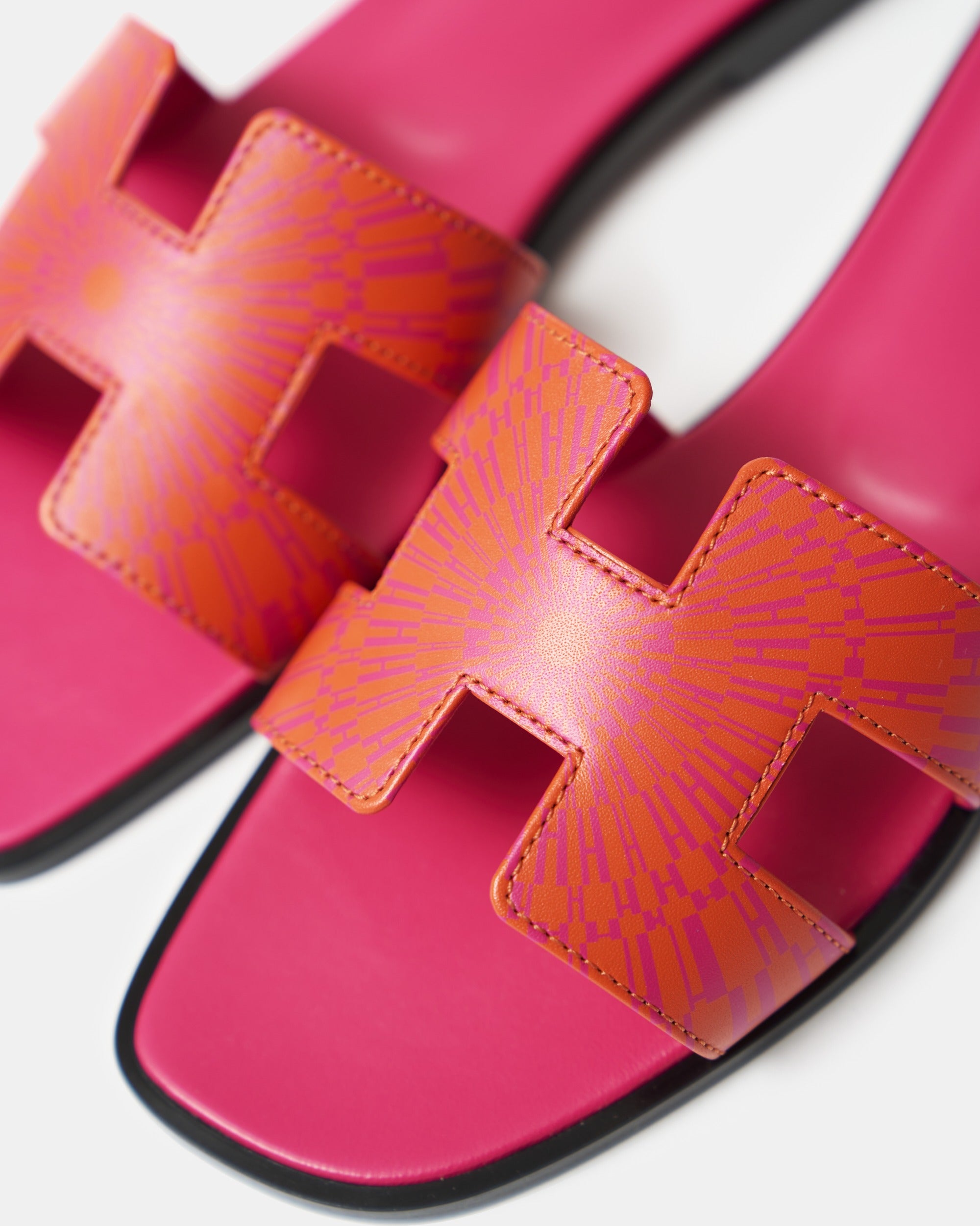 Hermès Oran Orange Rose Calfskin Sandals