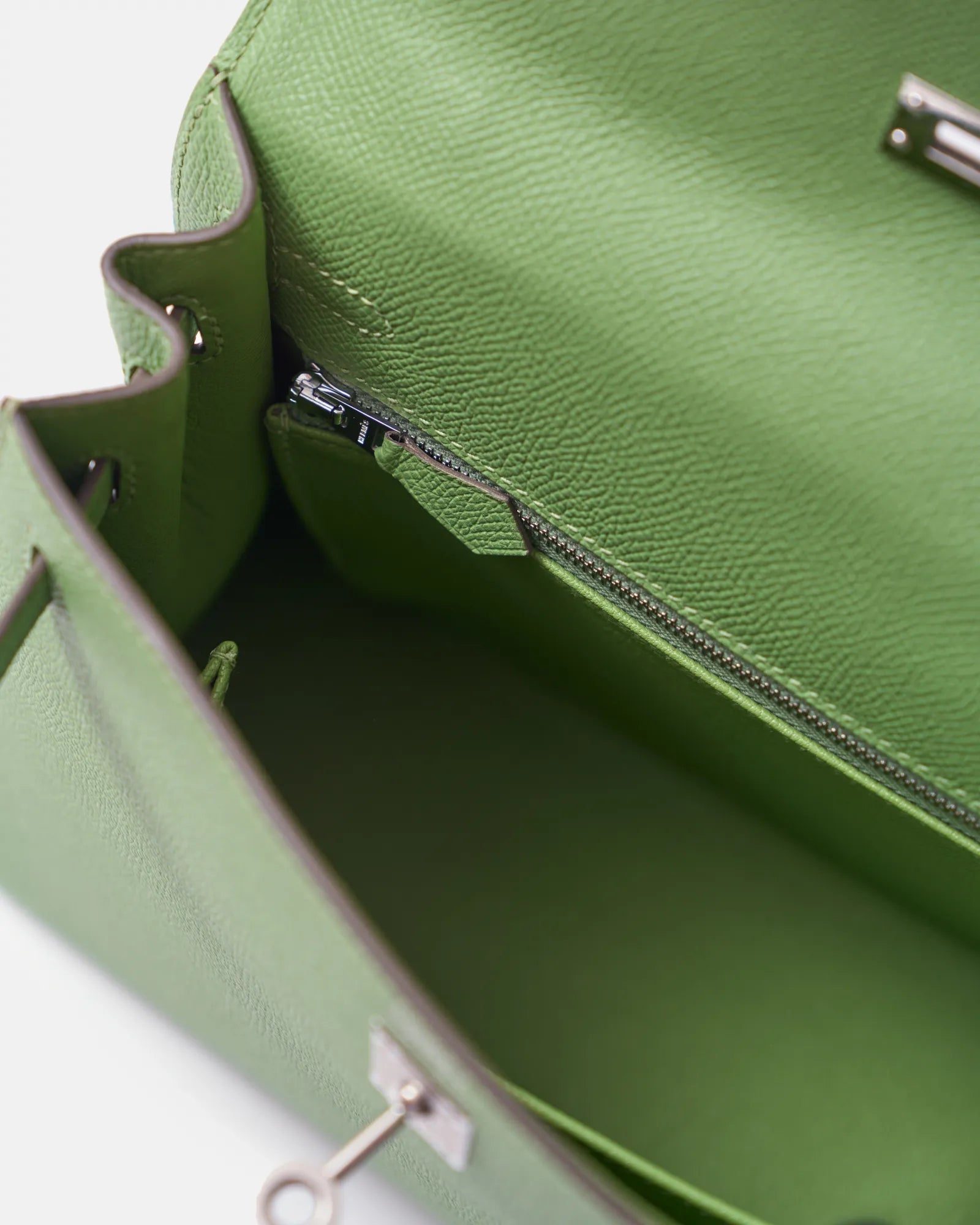 Hermès Kelly 25 Rose Jaipur Epsom GHW