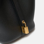 Hermès Picotin 18 Black Clemence Ghw