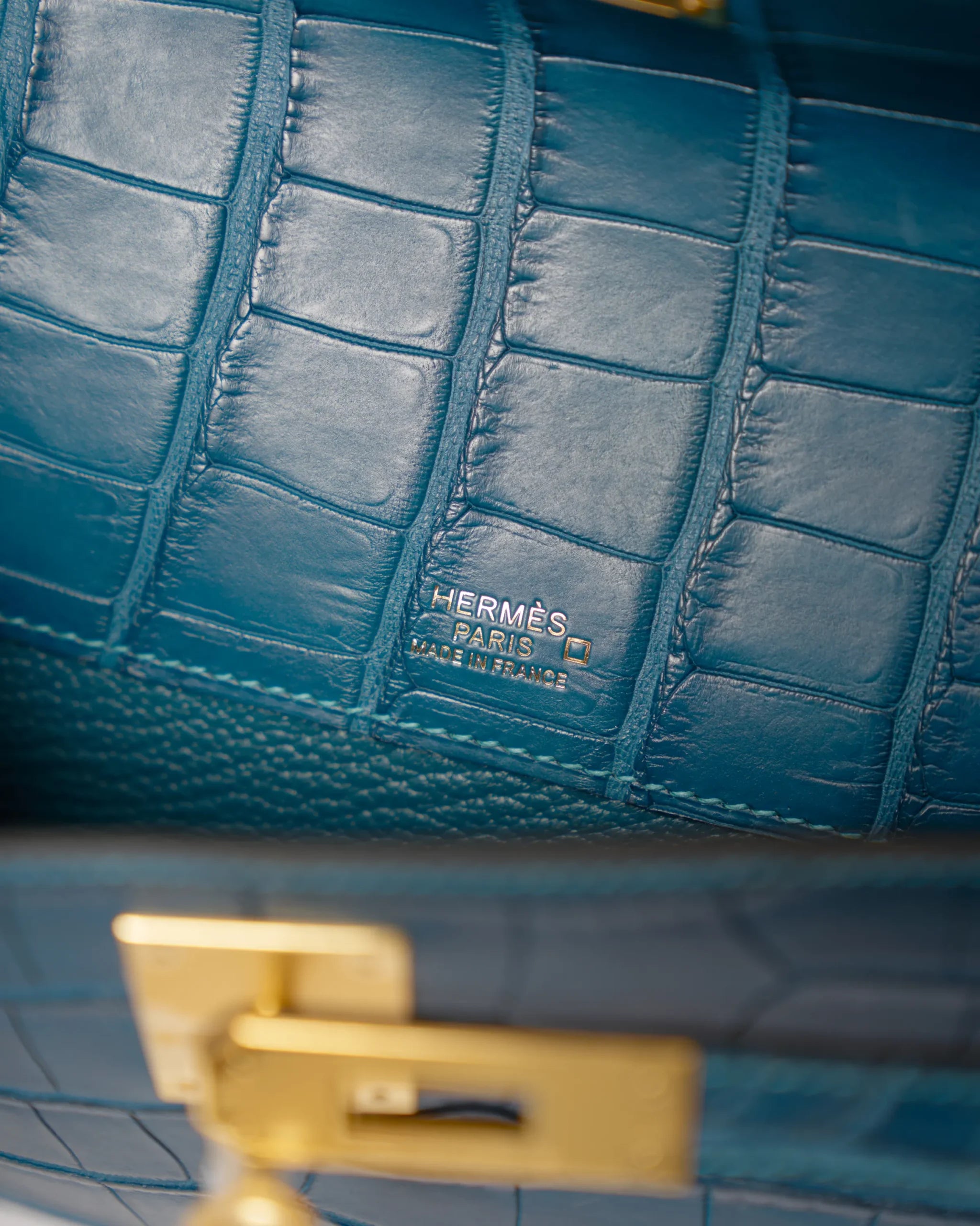 Hermès Bleu Colbert Kelly Cut Croc GHW
