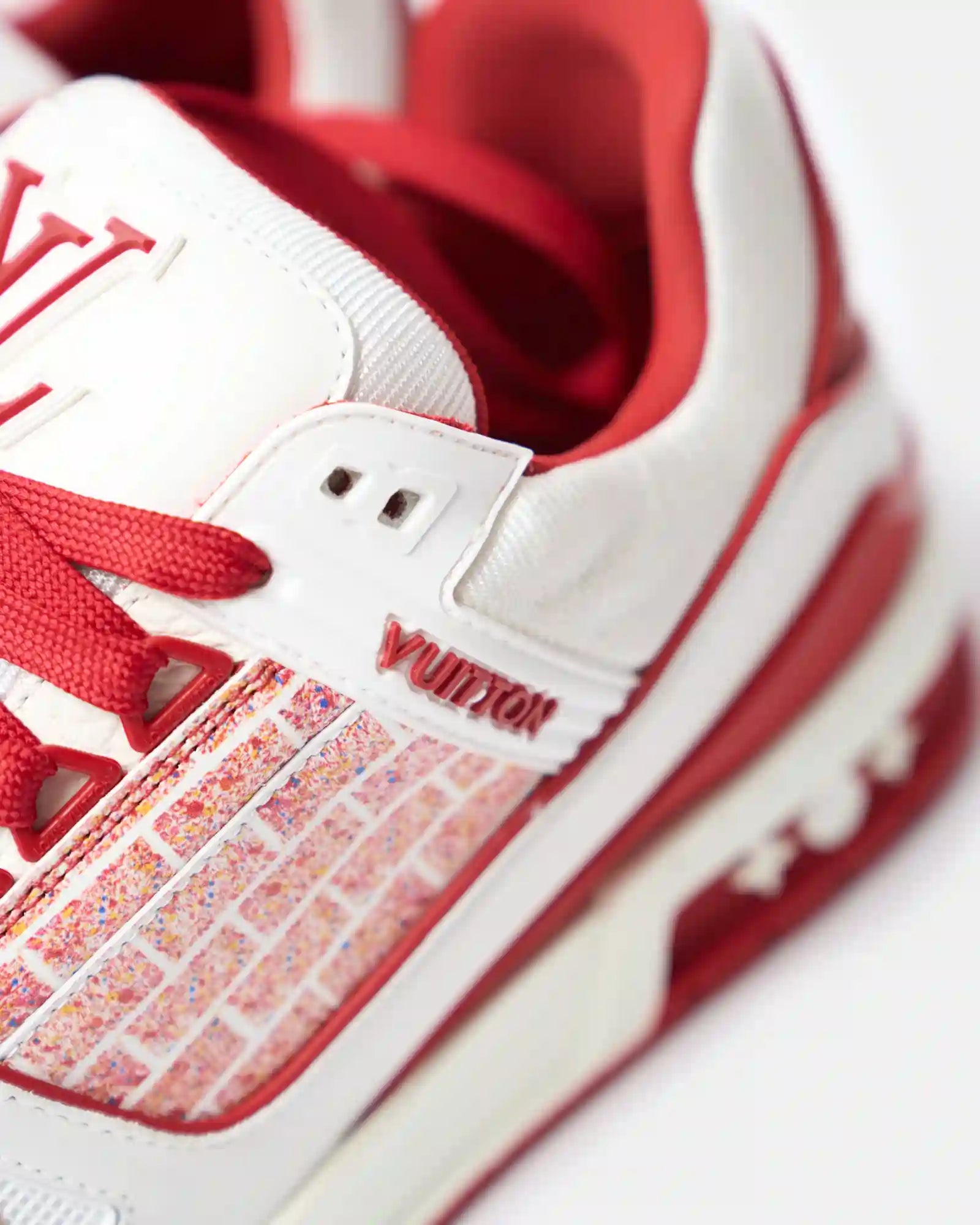 Louis Vuitton Trainer Burdeaux Sneaker