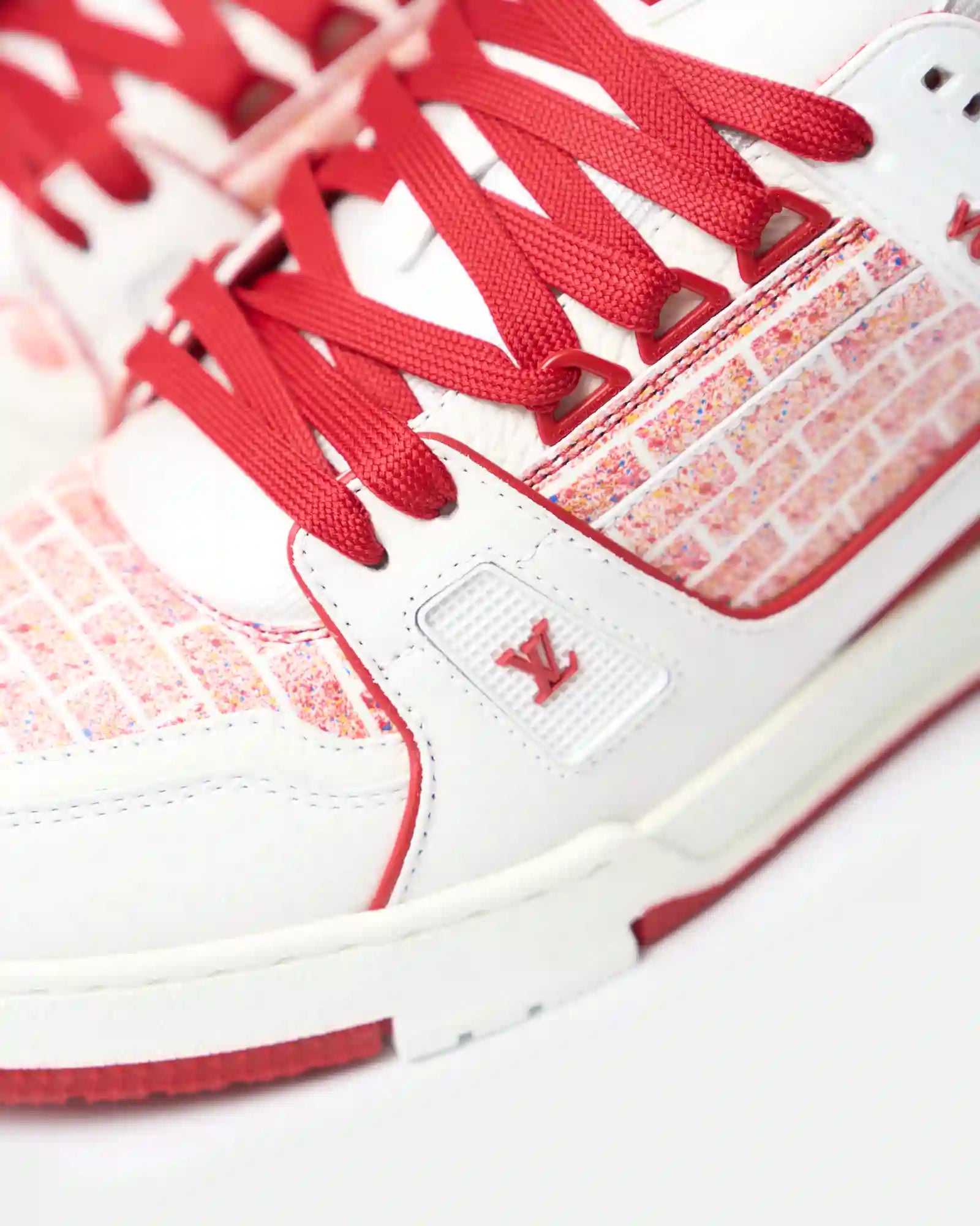 Louis Vuitton Trainer Burdeaux Sneaker
