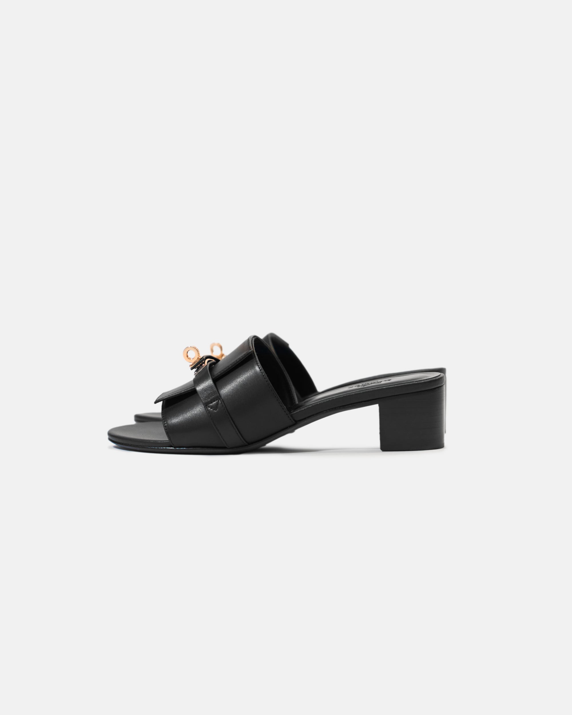 Hermès Candy Black Goatskin Ghw Sandals