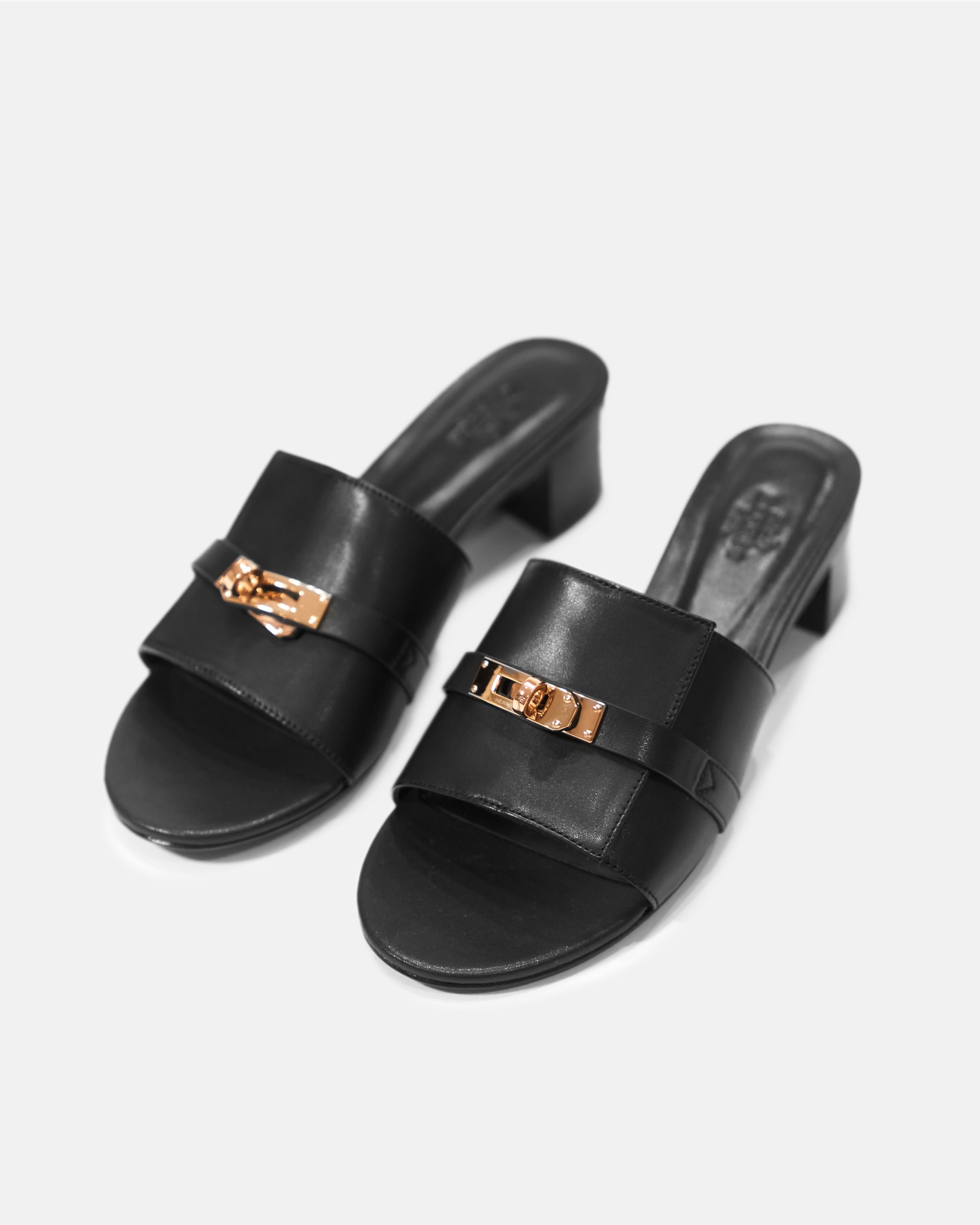 Hermès Candy Black Goatskin Ghw Sandals