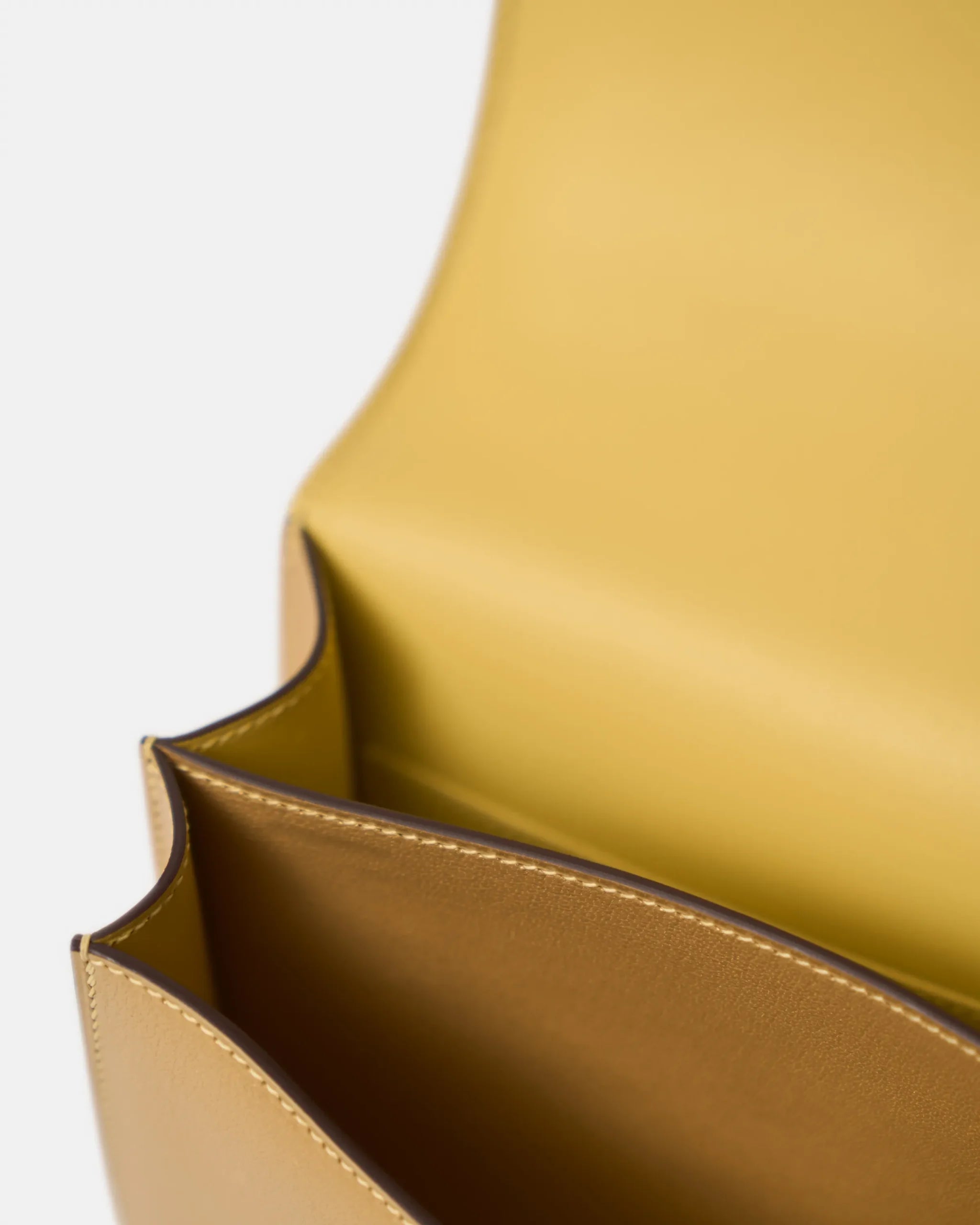 Hermès Constance D´Ore Chevre GHW