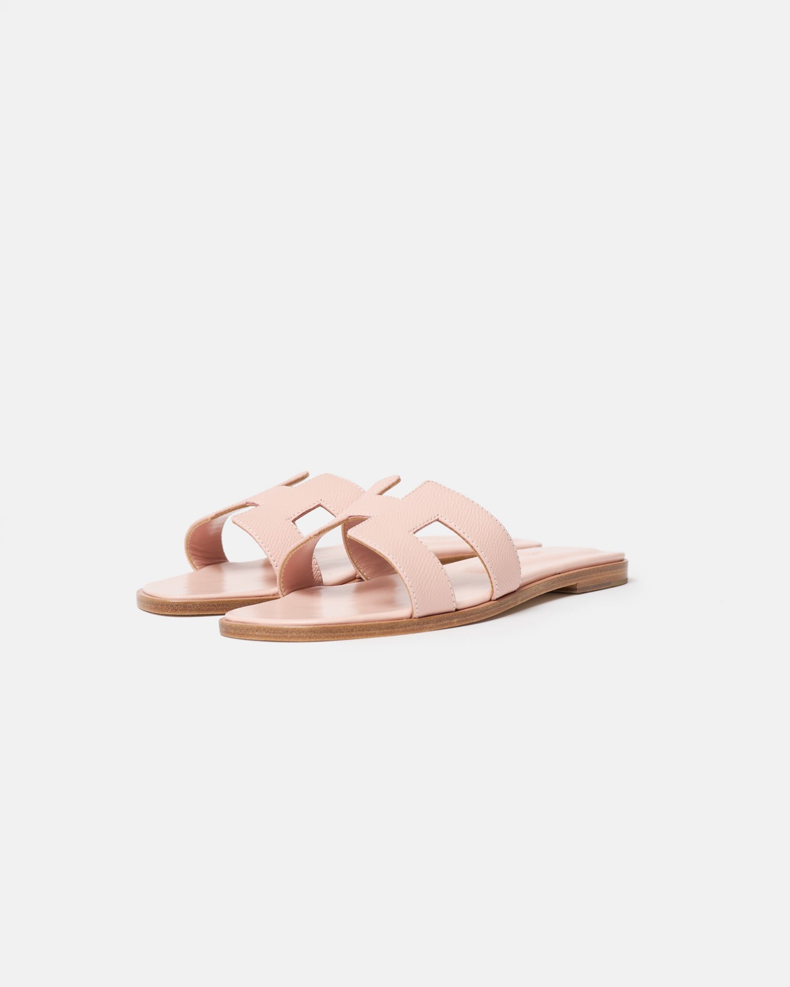 Hermès Oran Rose Pale Epsom Sandals