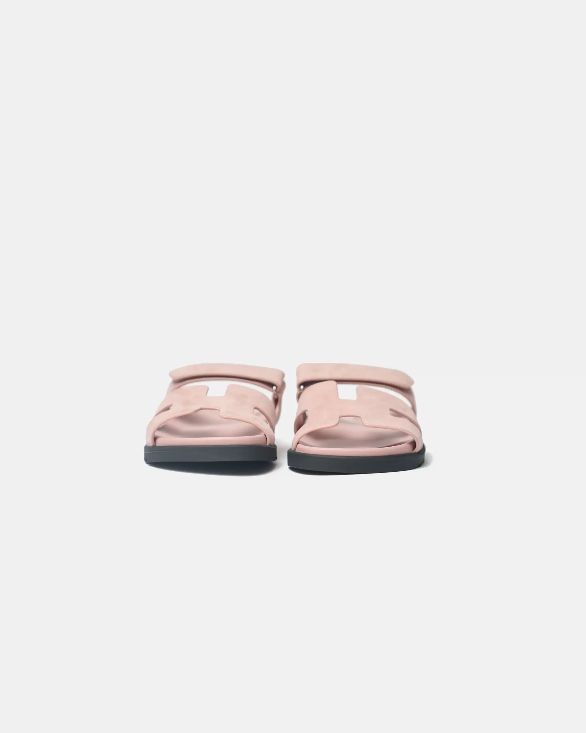Hermès Chypre Rose Porcelain Suede Sandals (41)