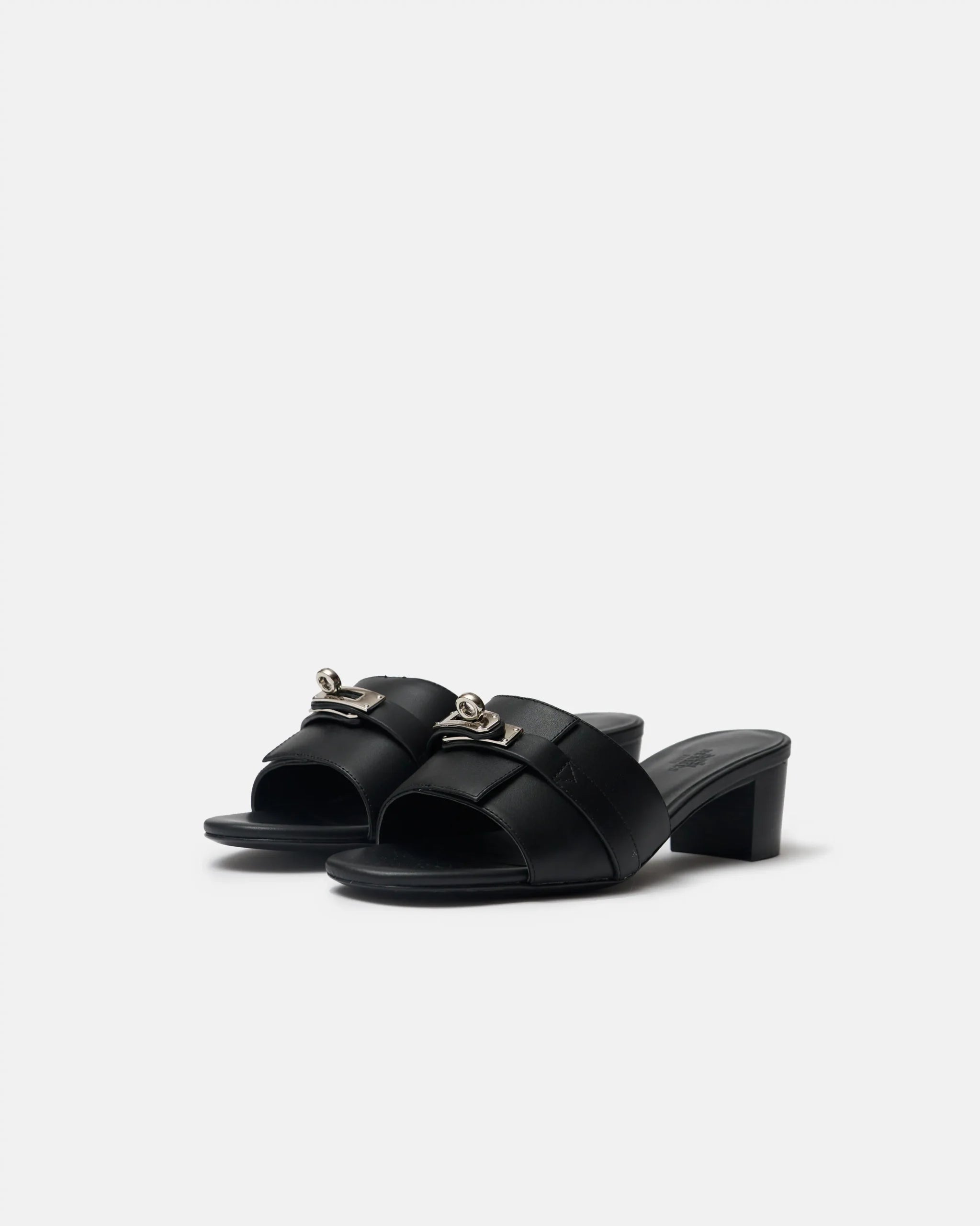 Hermès Candy Black Goatskin PHW Sandals