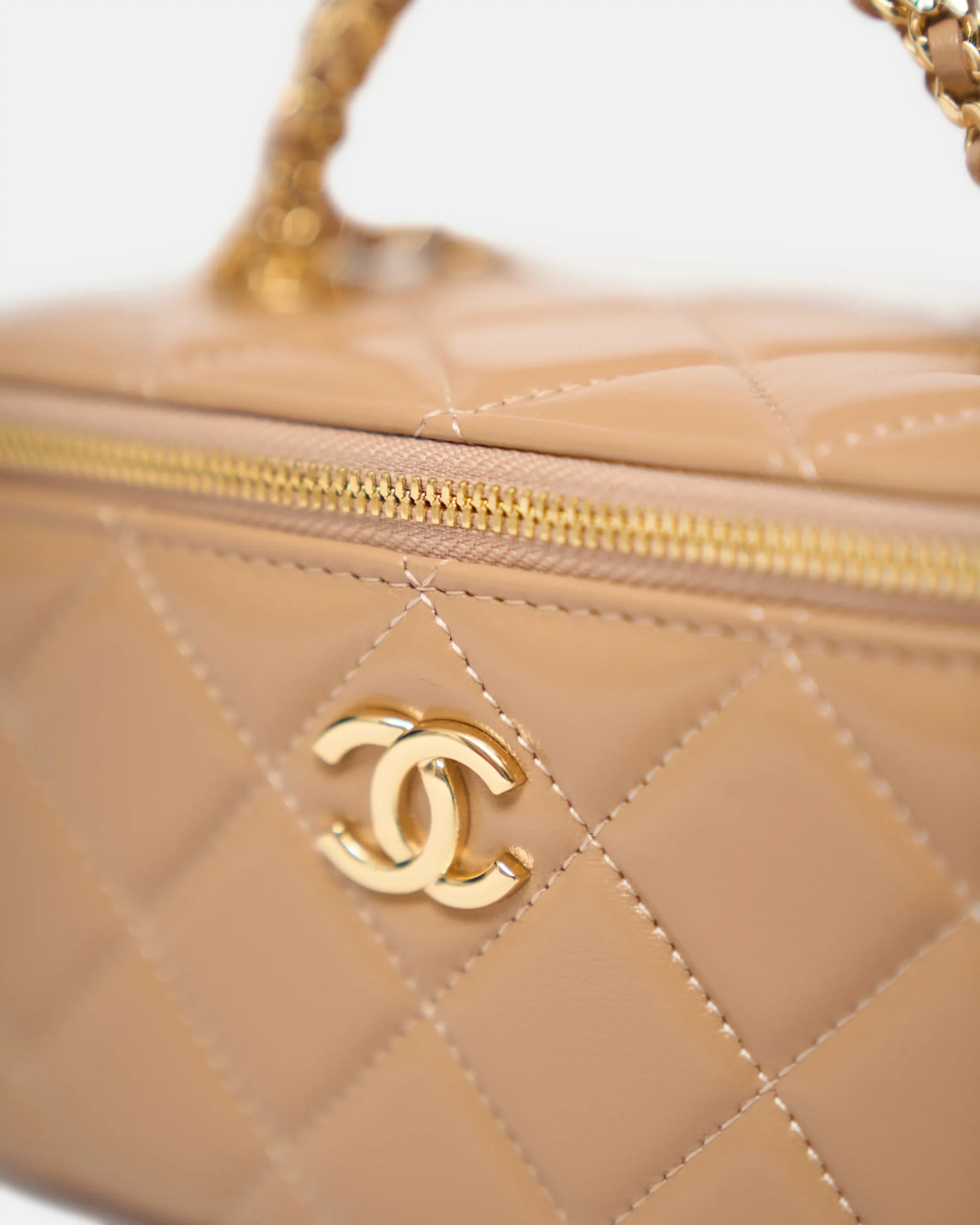 Chanel Caviar Vanity Beige Ghw