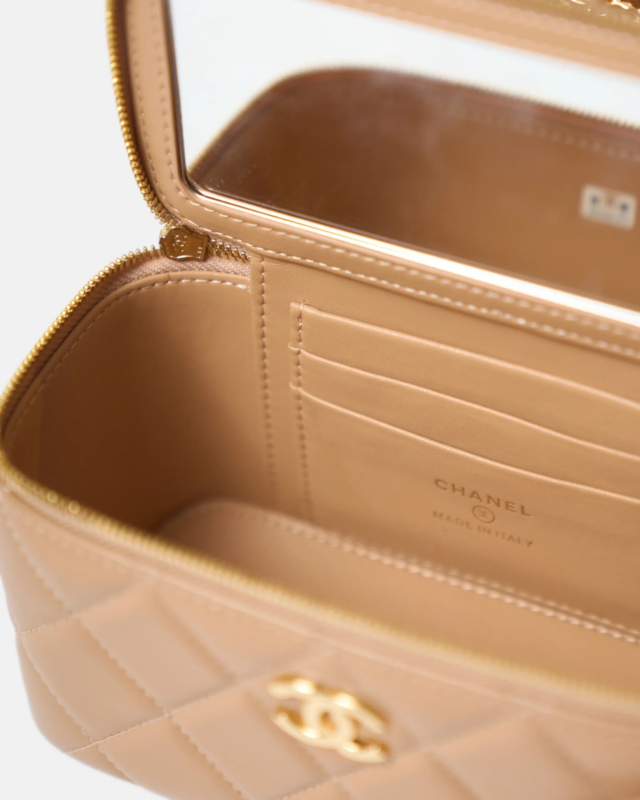 Chanel Caviar Vanity Beige Ghw