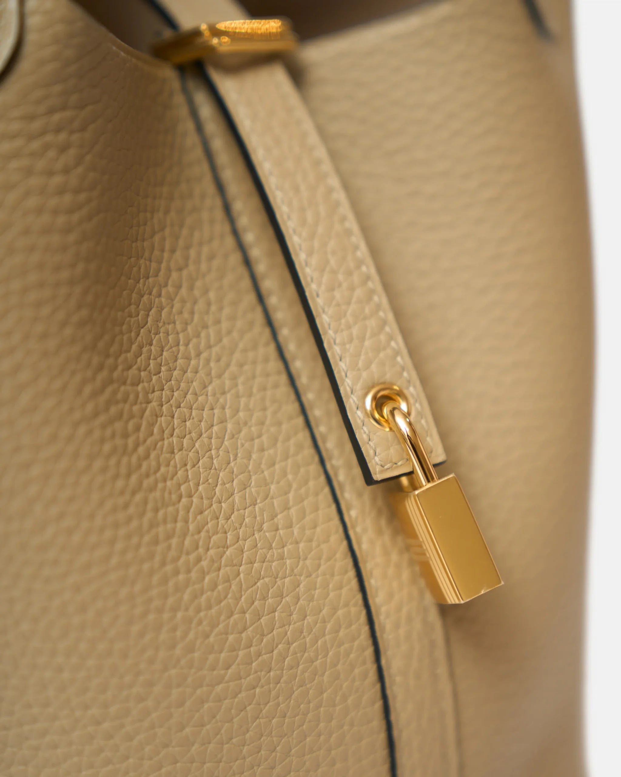 Hermès Picotin 18 Trench Clemence Ghw