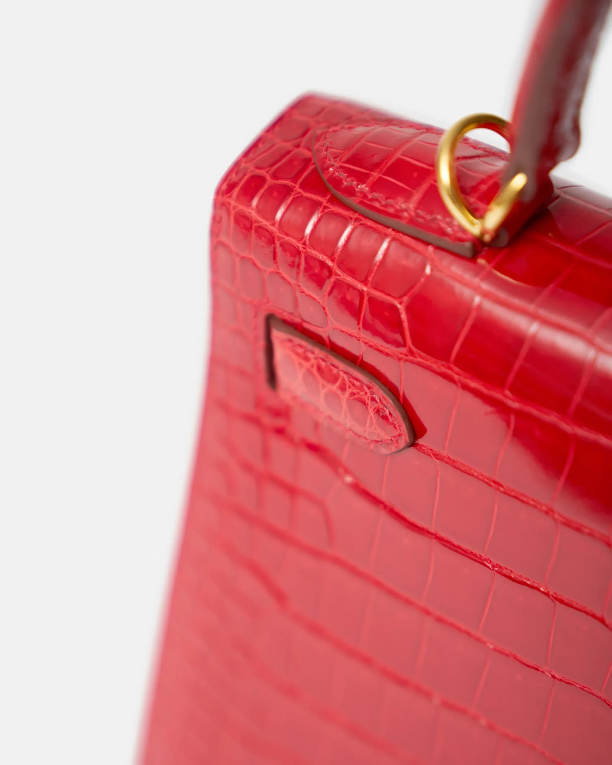 Hermès Kelly 28 Rouge de Coeur Alligator GHW