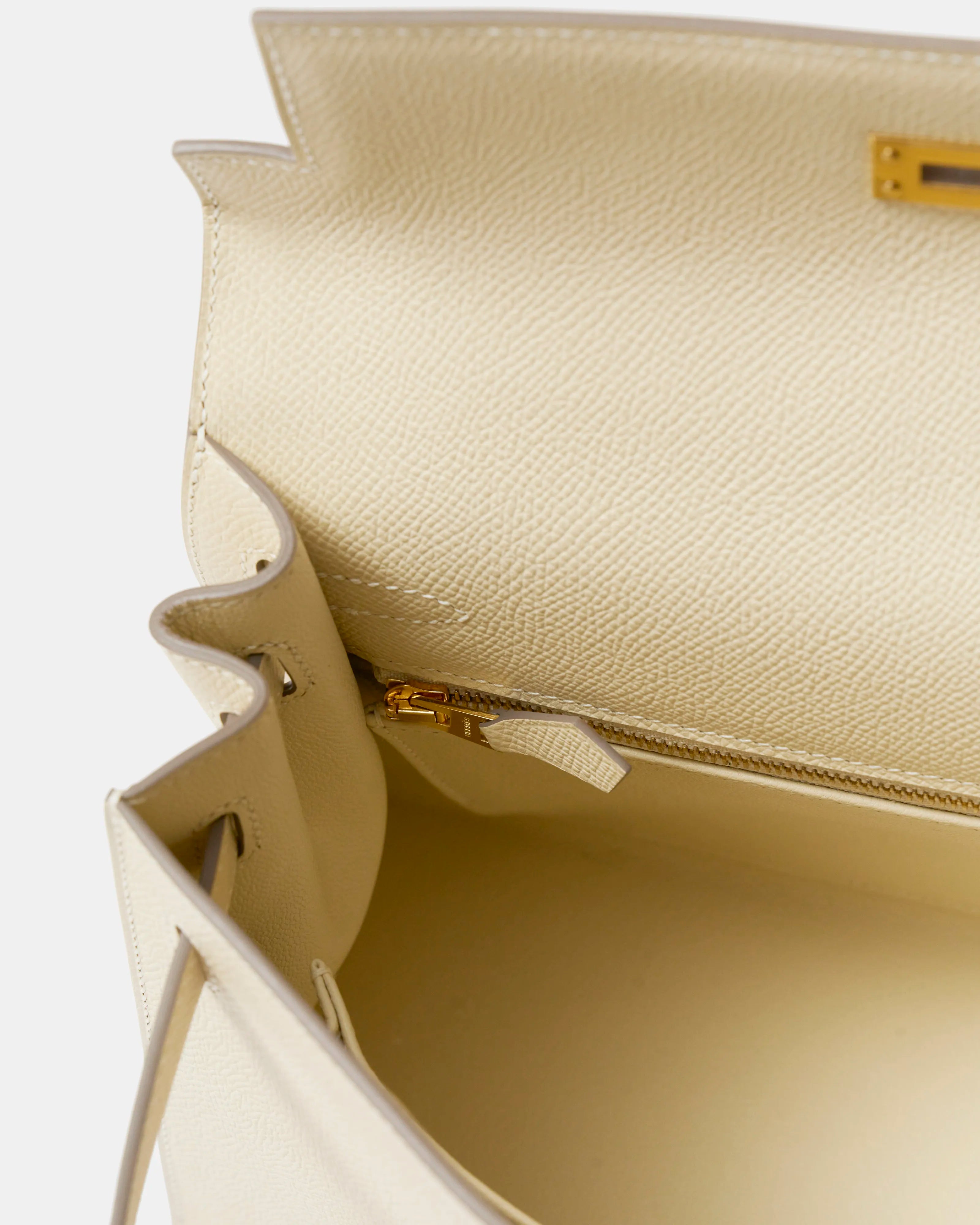 Hermès Kelly 28 Nata Epsom GHW