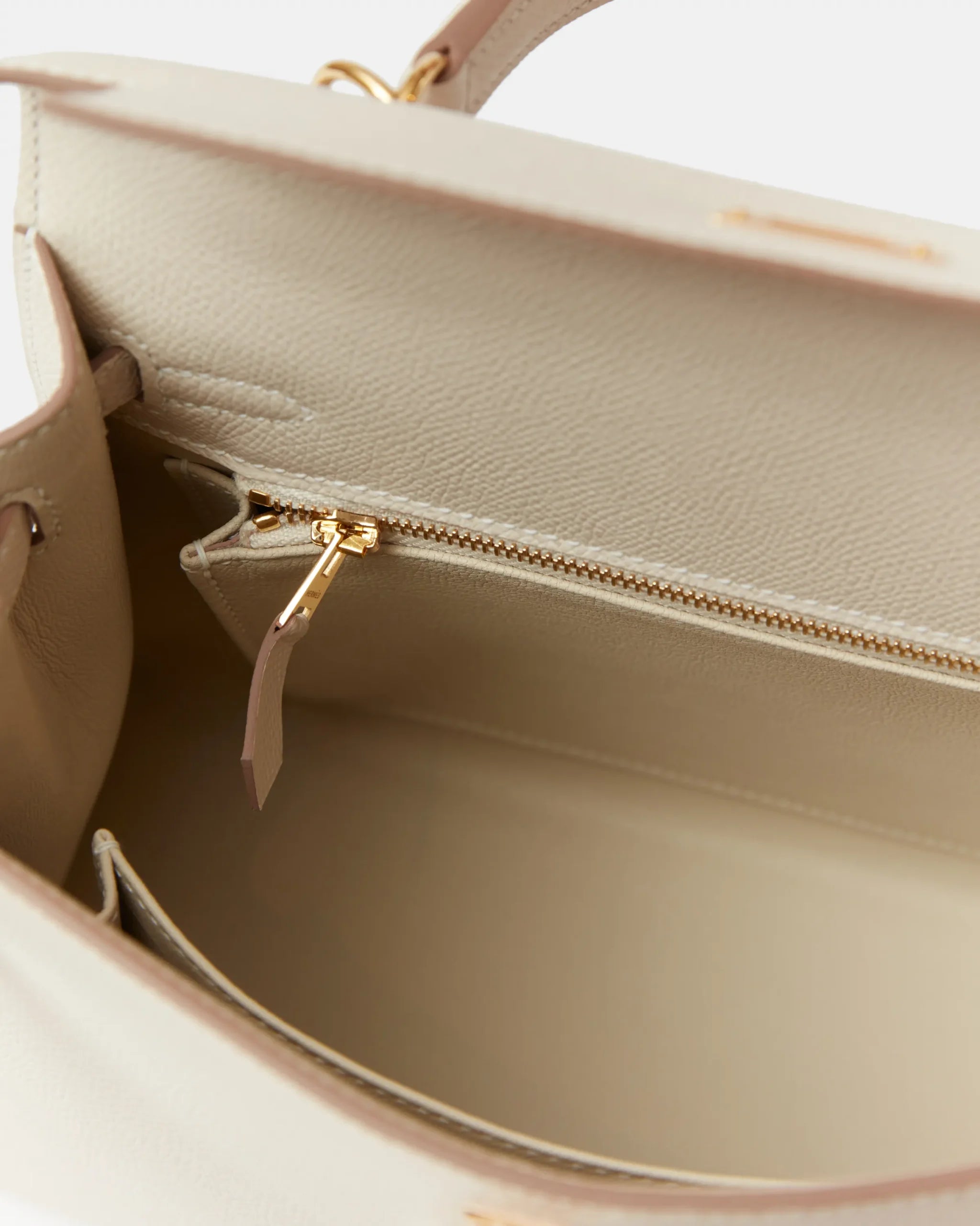 Hermès Kelly 25 Nata Epsom GHW