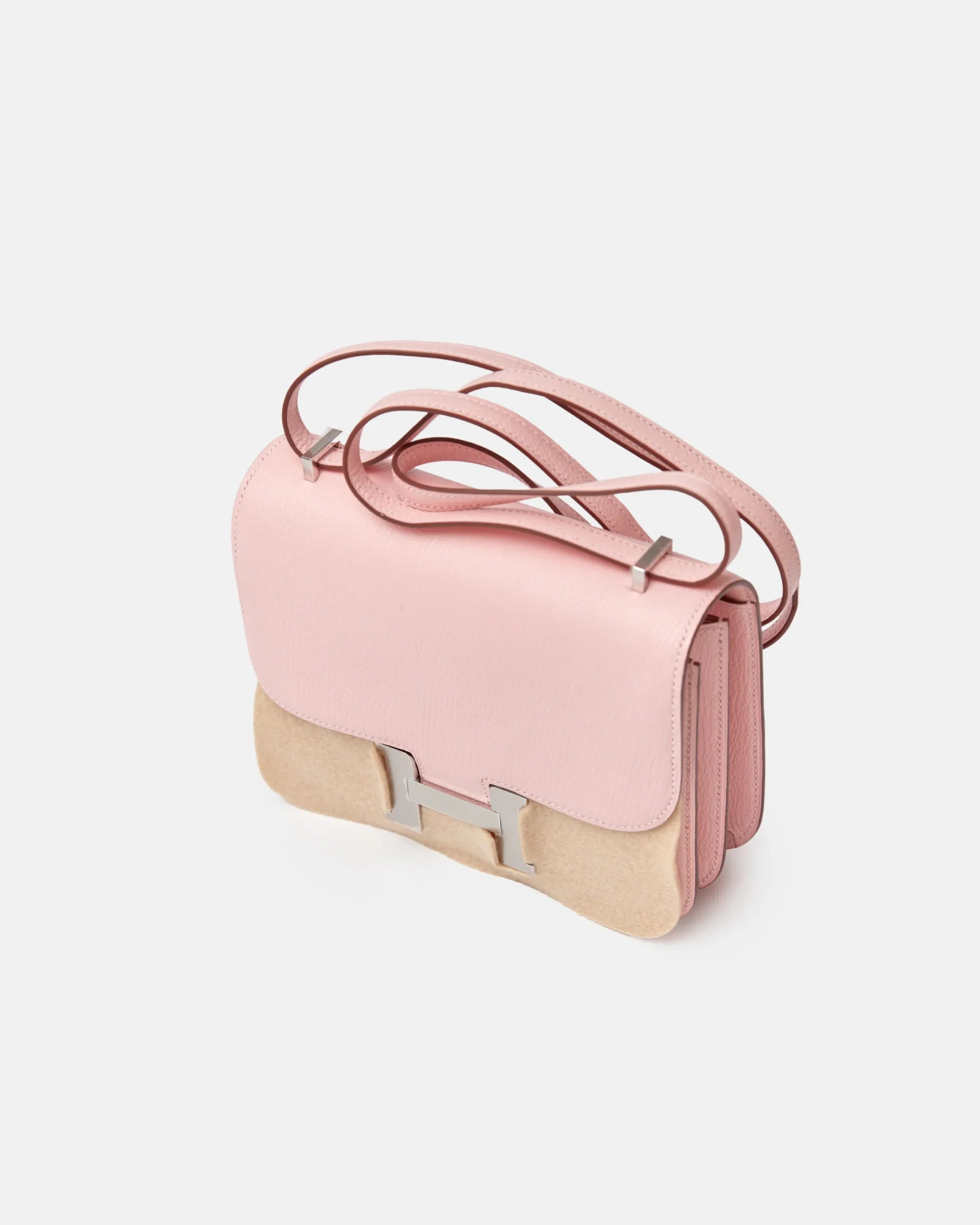 Hermès Mini Constance 18 Rose Sakura Chevre Mysore PHW