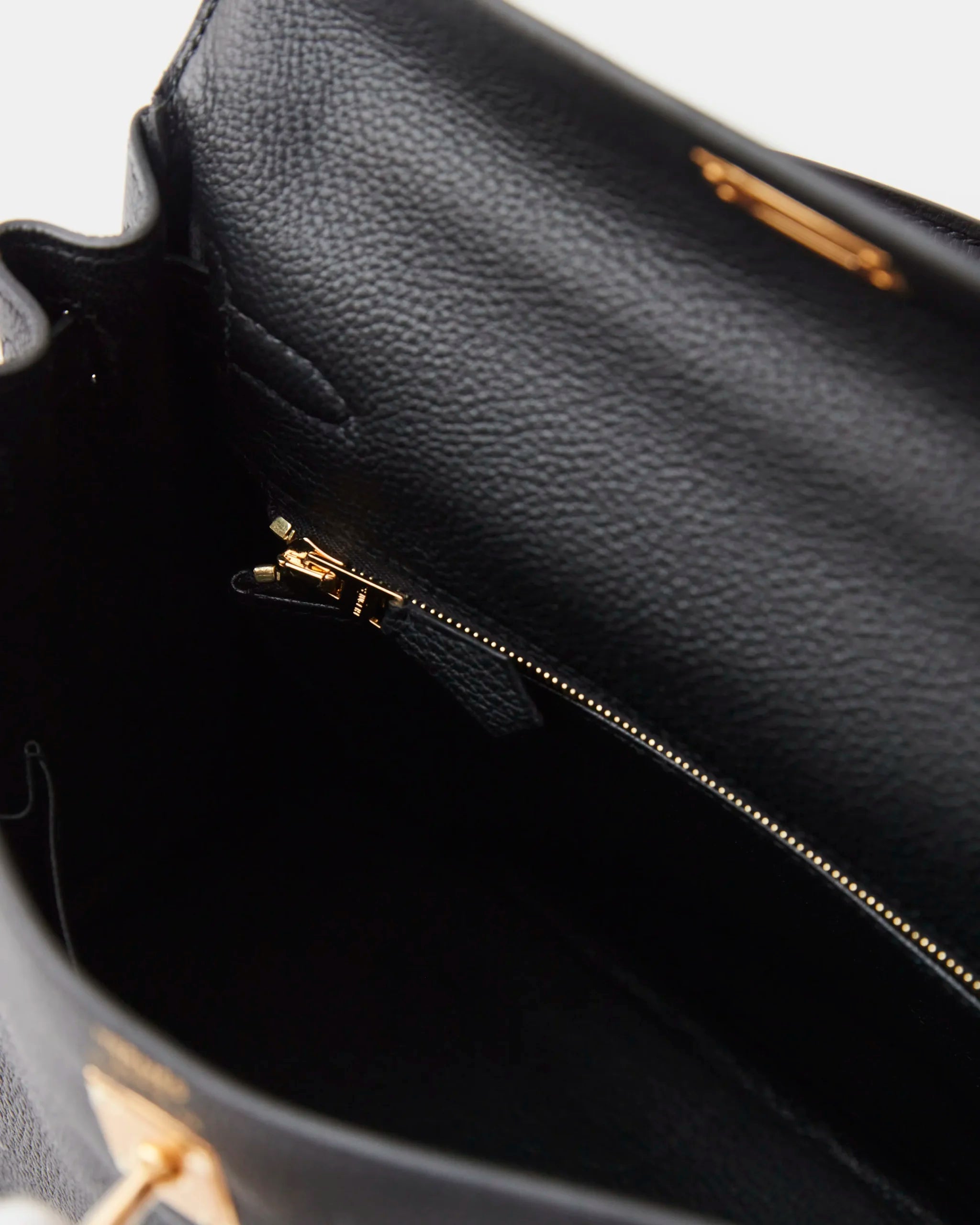 Hermès Kelly Retourne 25 Black Togo GHW