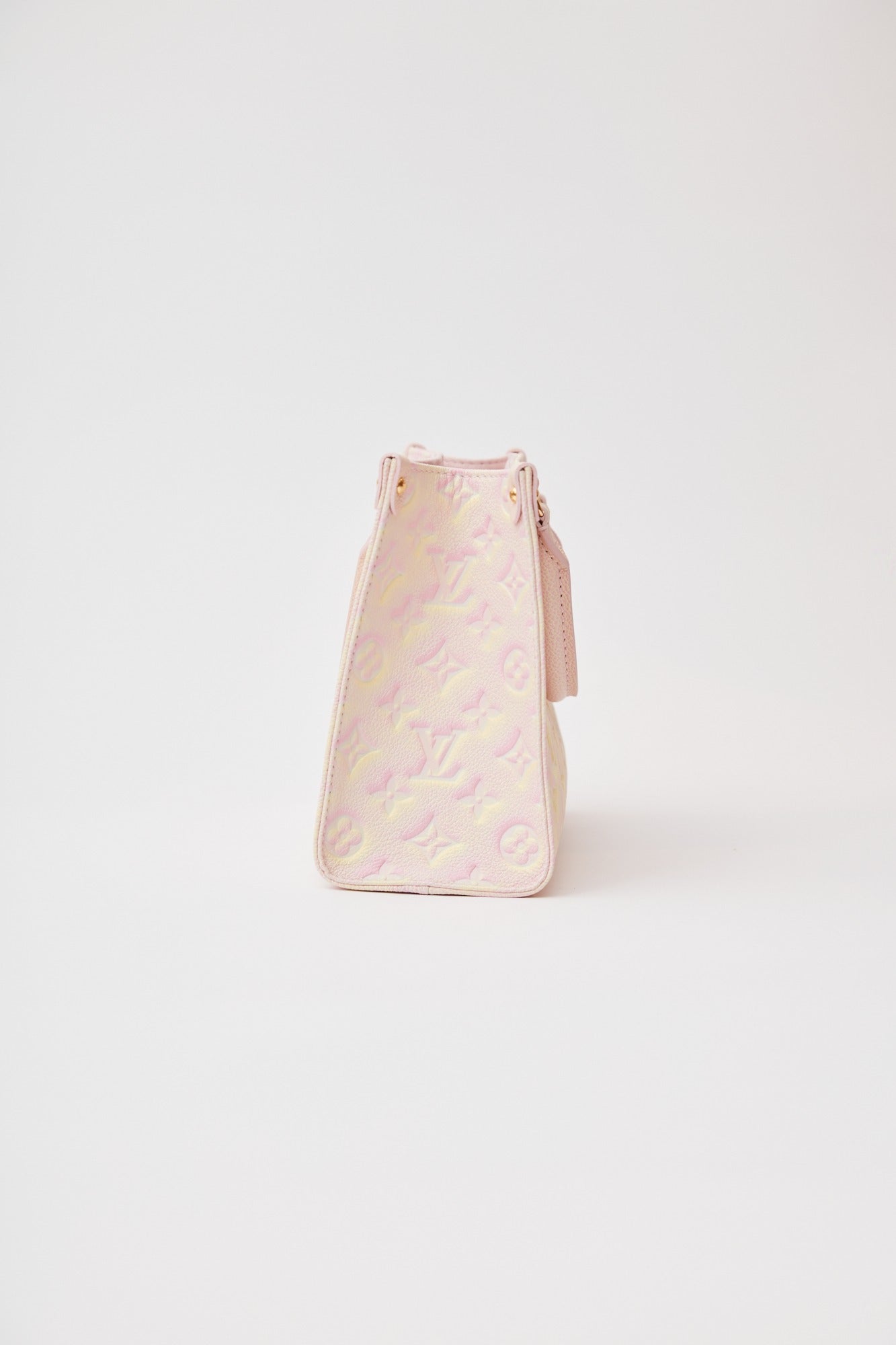 Louis Vuitton OnTheGo PM Light Pink Monogram