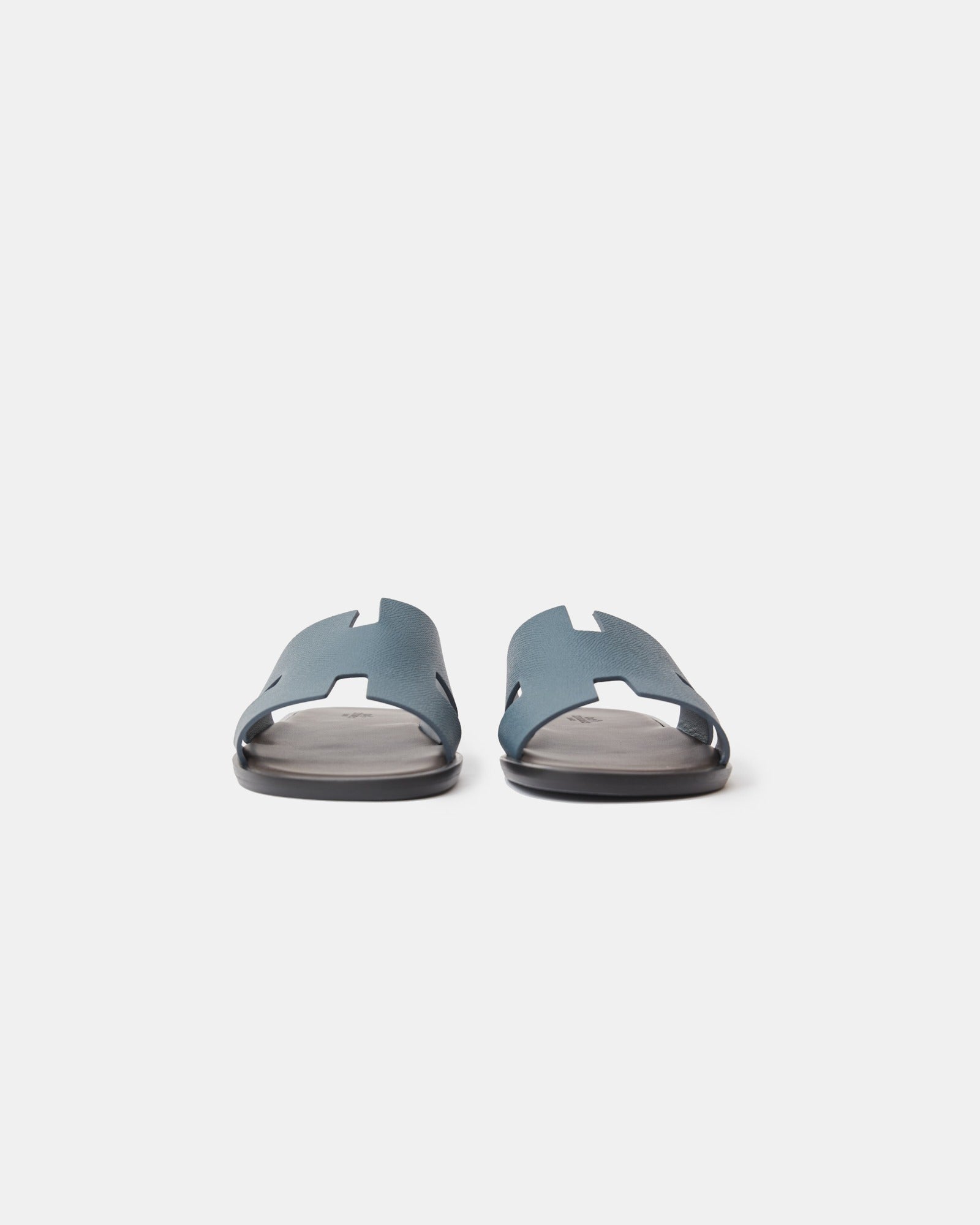 Hermes Izmir Bleu Canard/ Marron Ebene Epsom Sandals