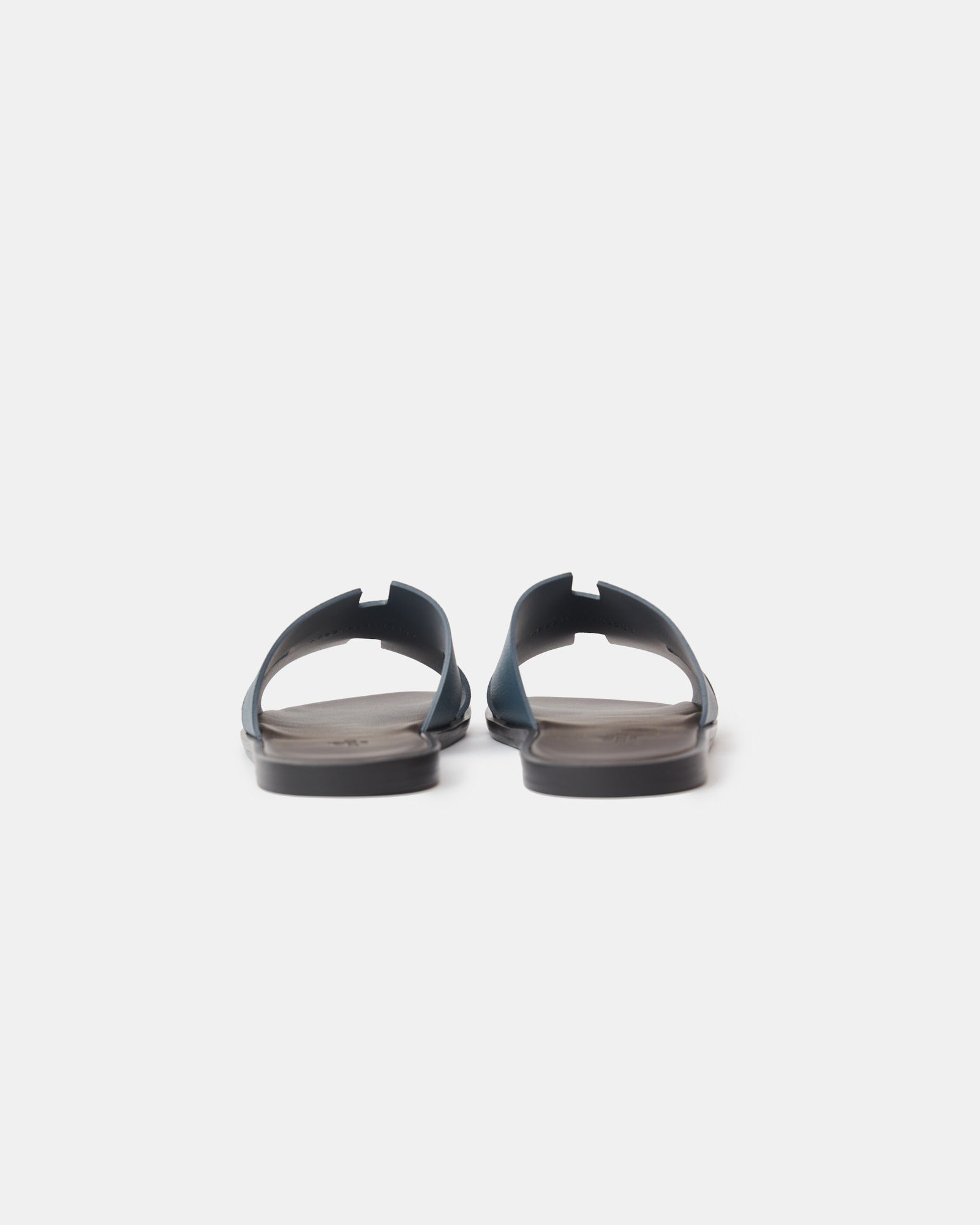 Hermes Izmir Bleu Canard/ Marron Ebene Epsom Sandals