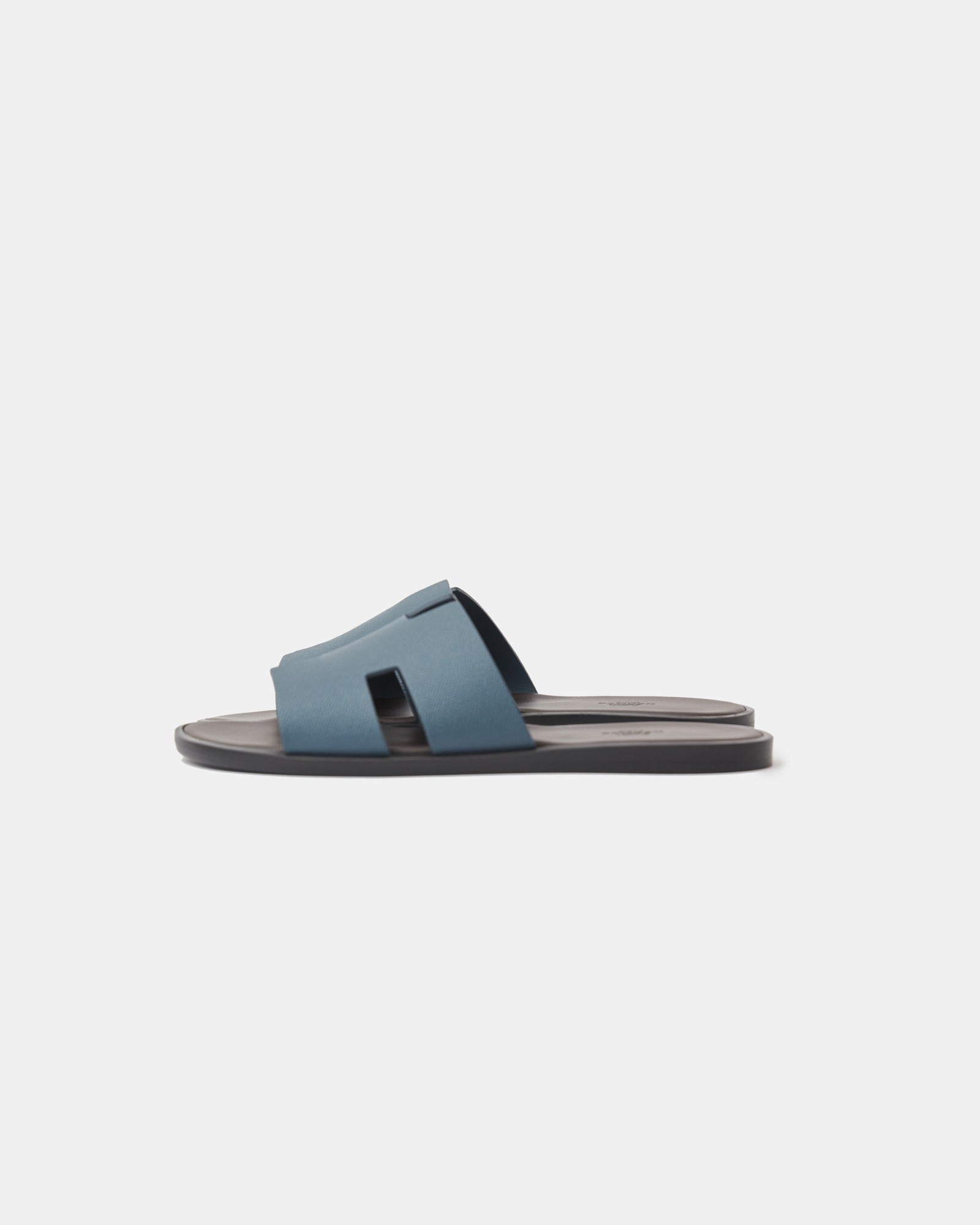 Hermes Izmir Bleu Canard/ Marron Ebene Epsom Sandals