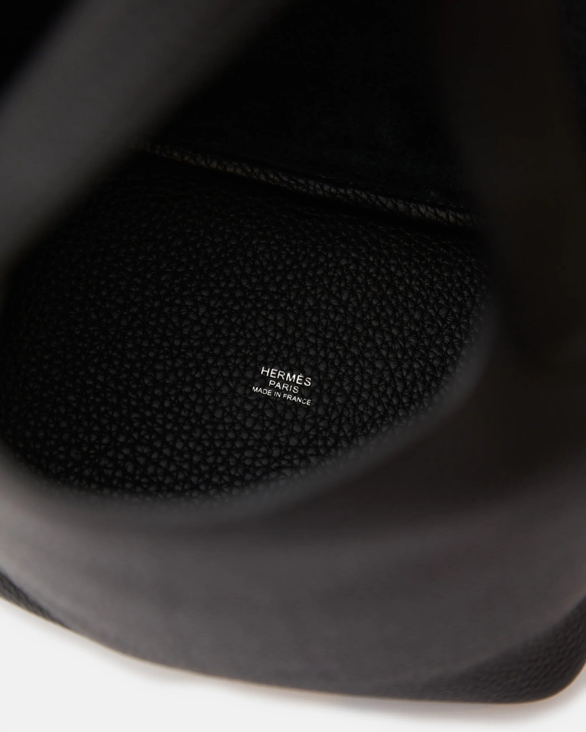 Hermès Picotin 18 Black Clemence PHW
