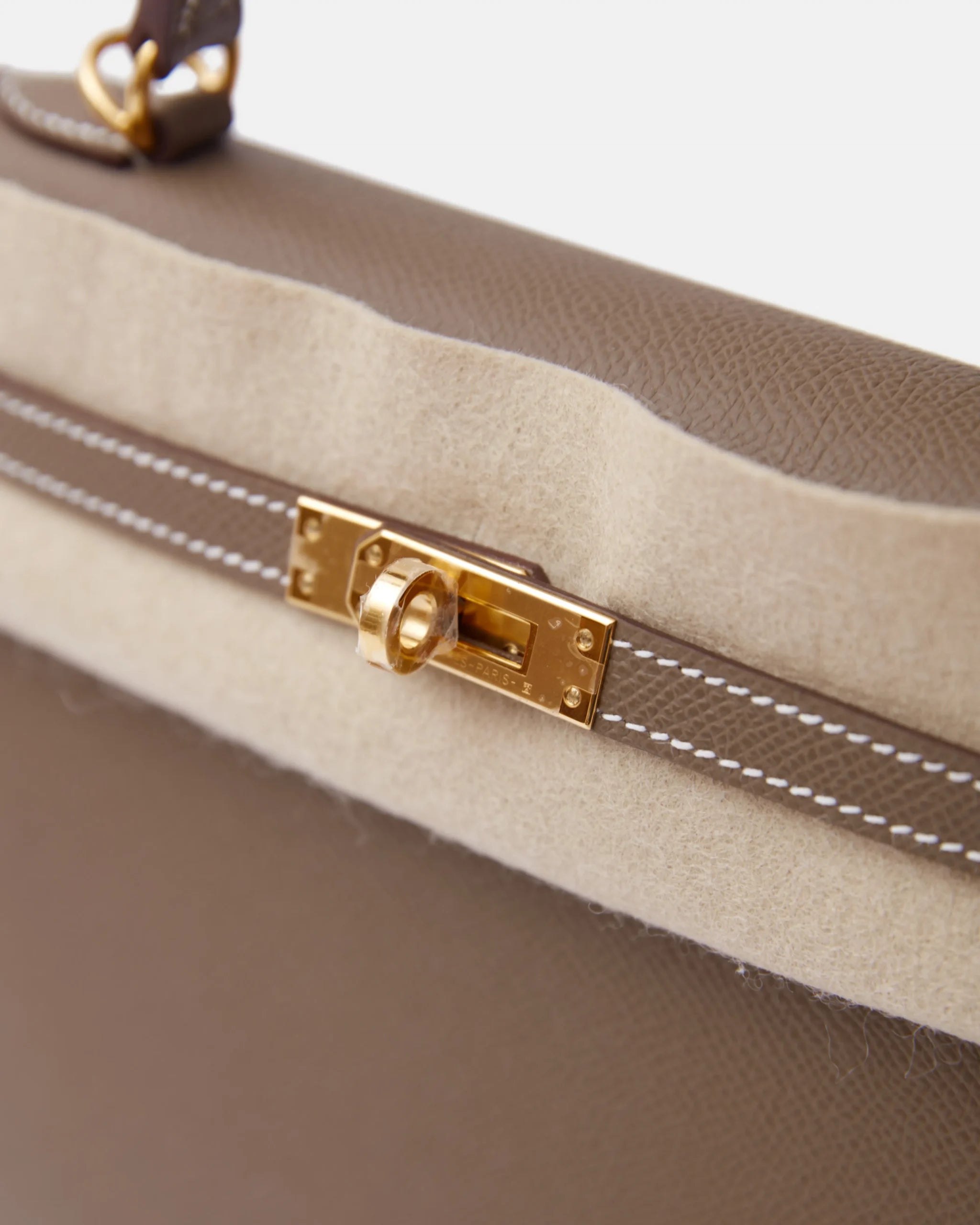 Hermès Kelly 25 Etoupe Epsom GHW