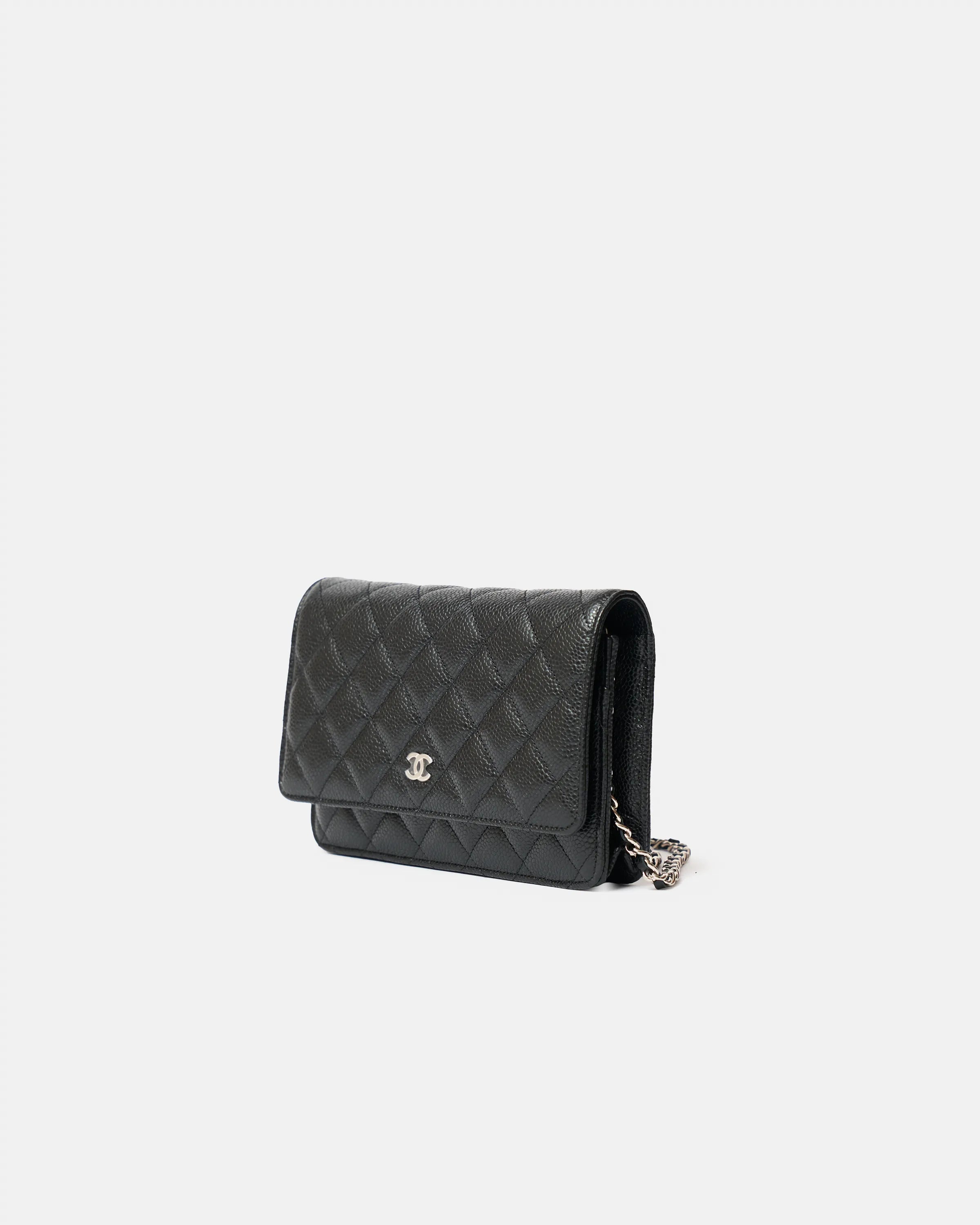 Chanel Classic Wallet On Chain