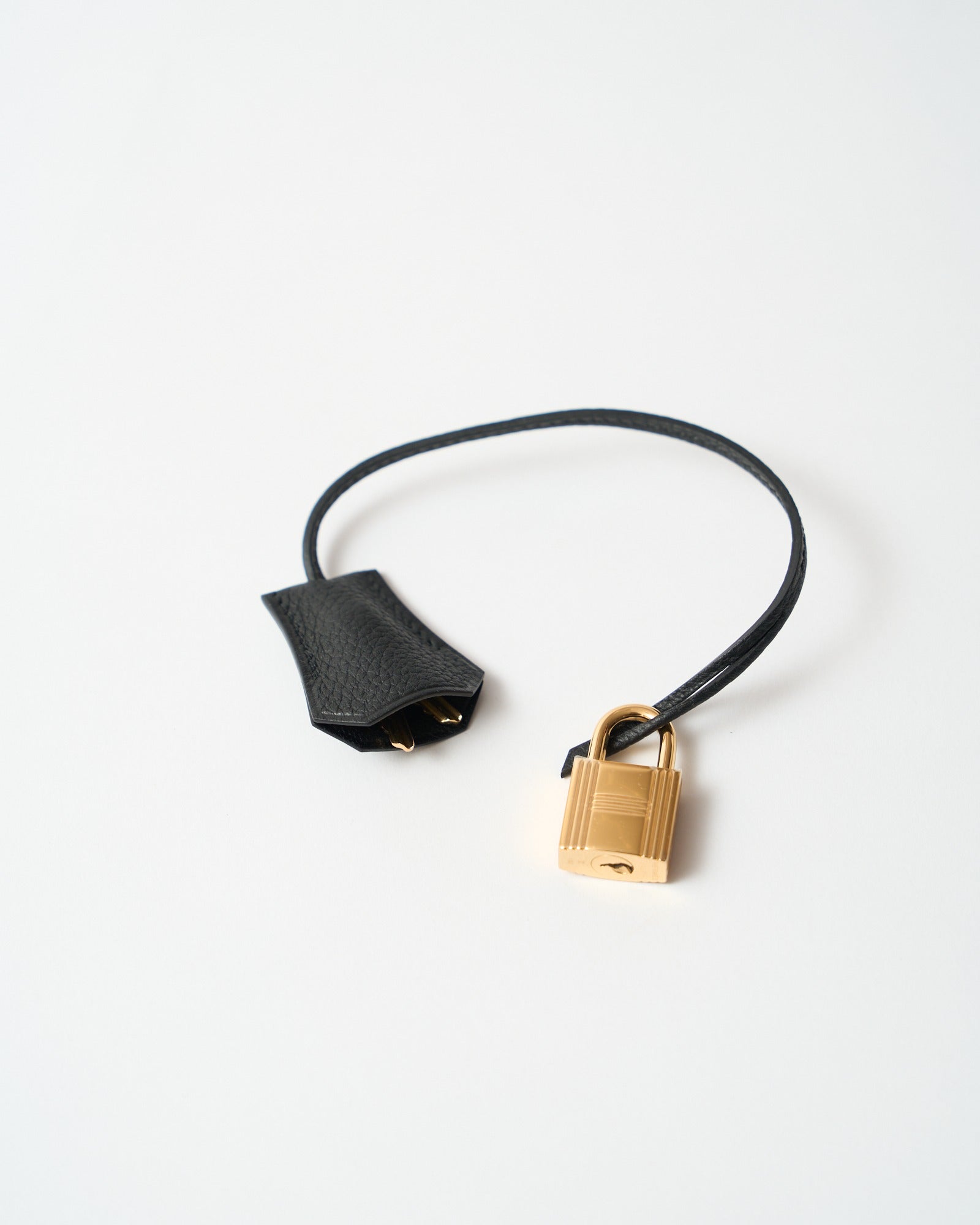 Hermès Kelly Retourne 28 Black Togo GHW