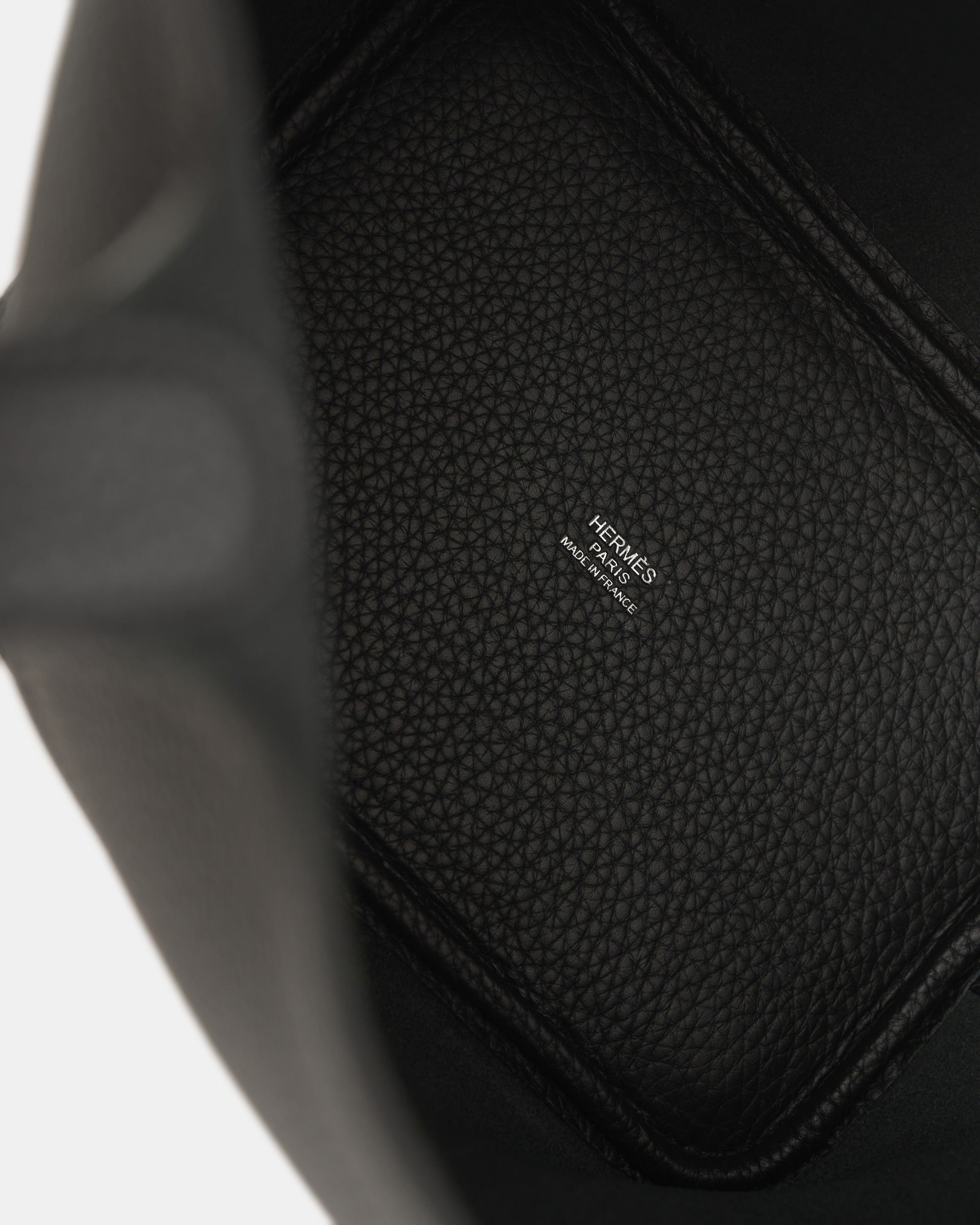Hermès Picotin 18 Black Clemence PHW