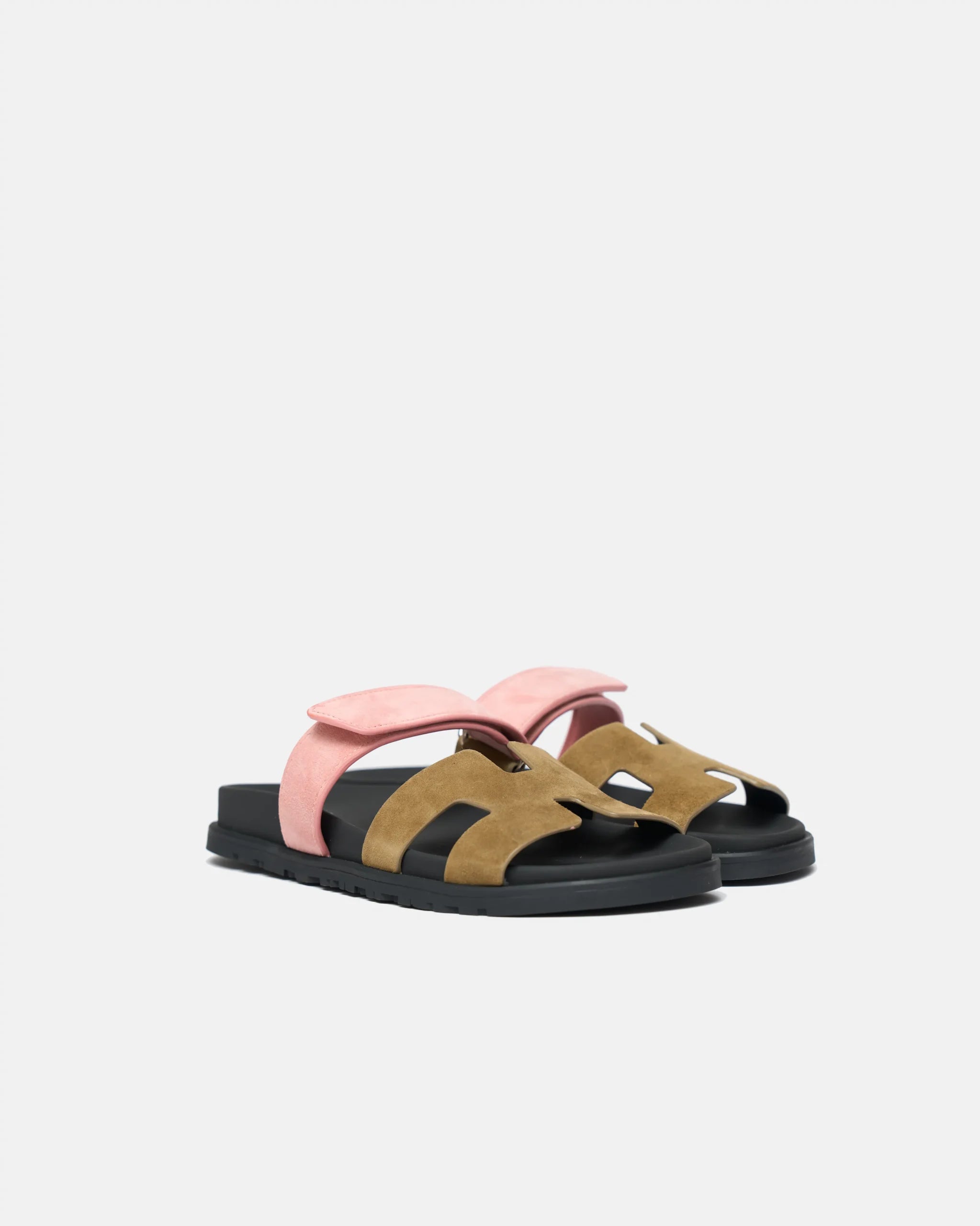 Hermès Chypre Toundra Rose Du Desert Suede Sandals