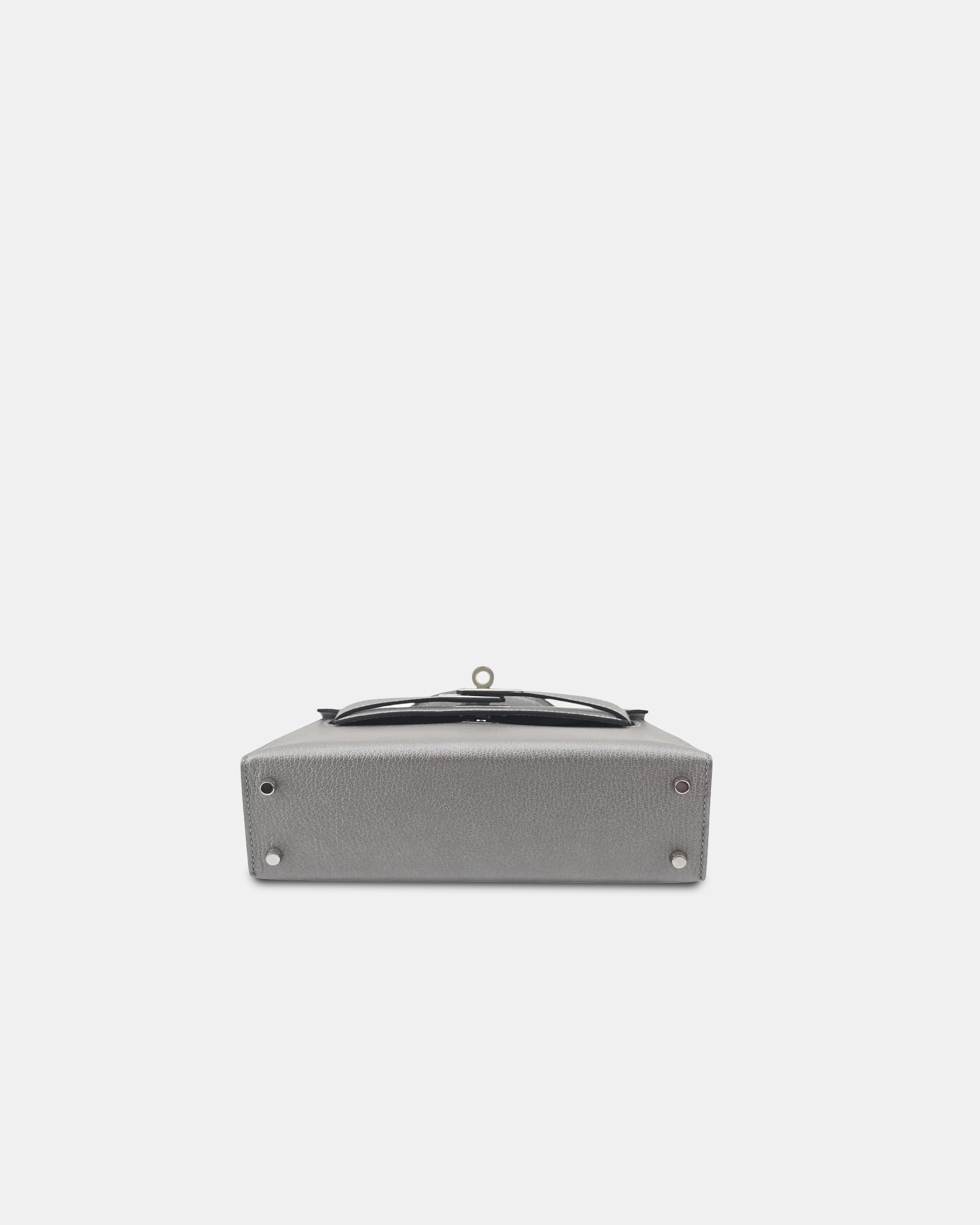 Hermès Mini Kelly 20 Gris Argenté Chèvre Chamkilight PHW