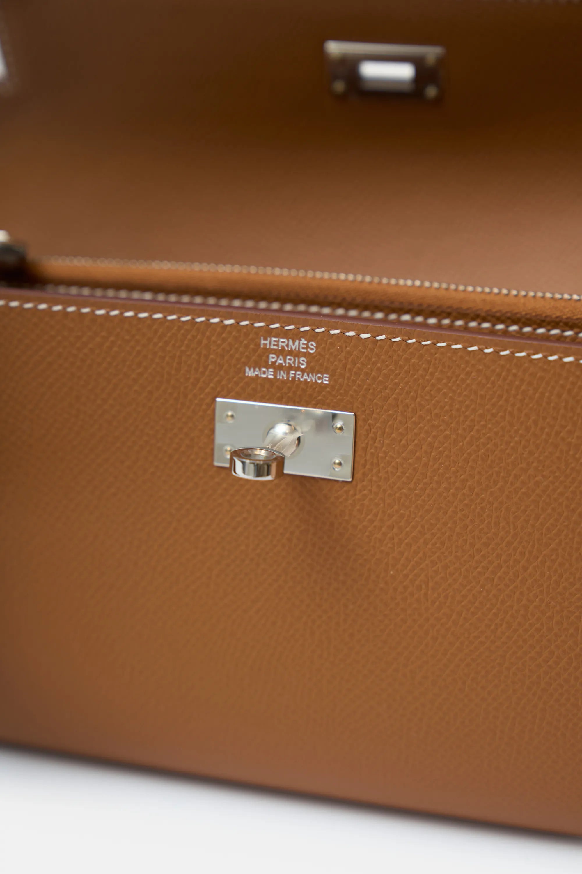 Hermès Kelly Classic Wallet To Go Gold Epsom PHW