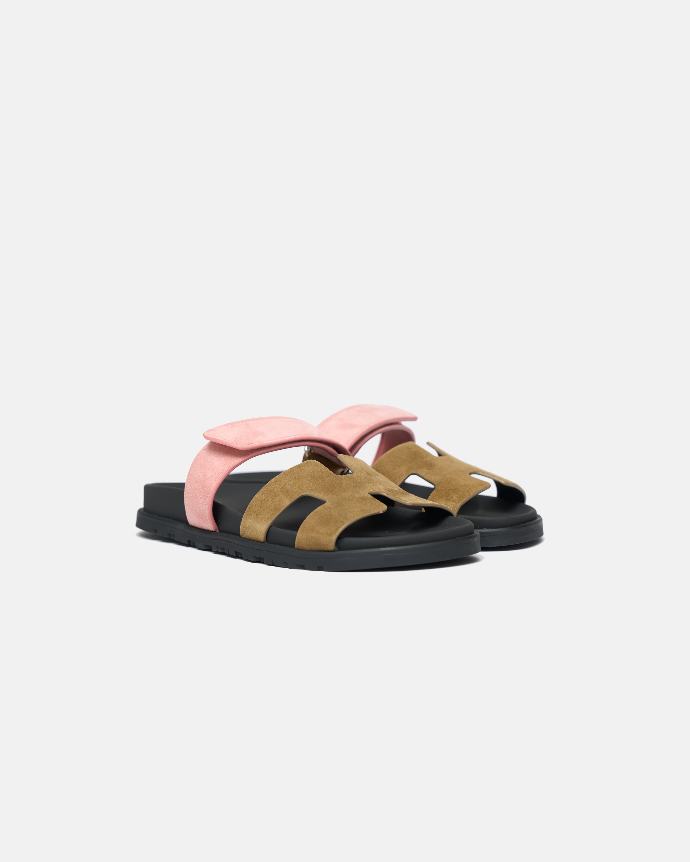 Hermès Chypre Toundra Rose Du Desert Suede Sandals