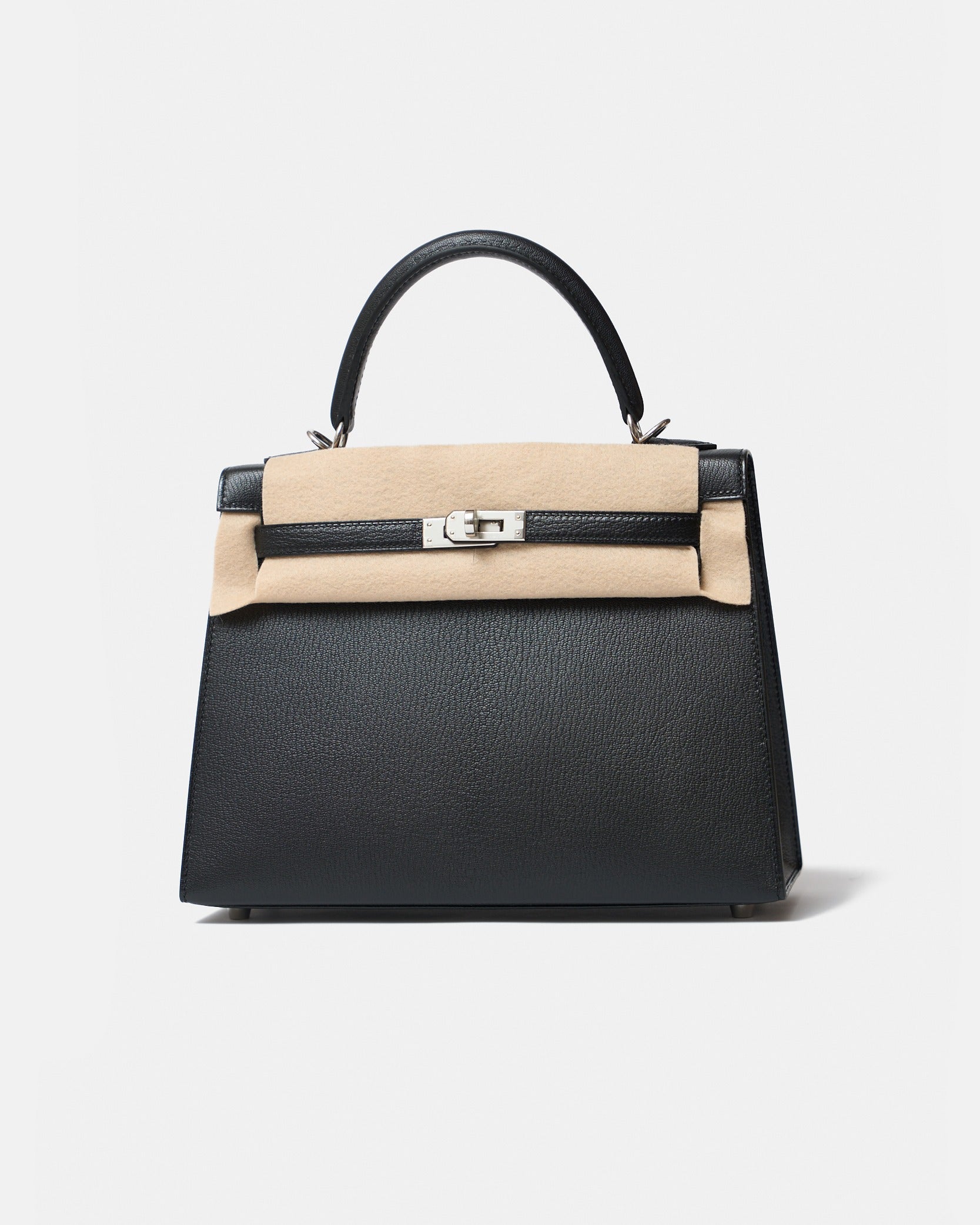 Hermès Kelly 25 Black Chevre Mysore PHW