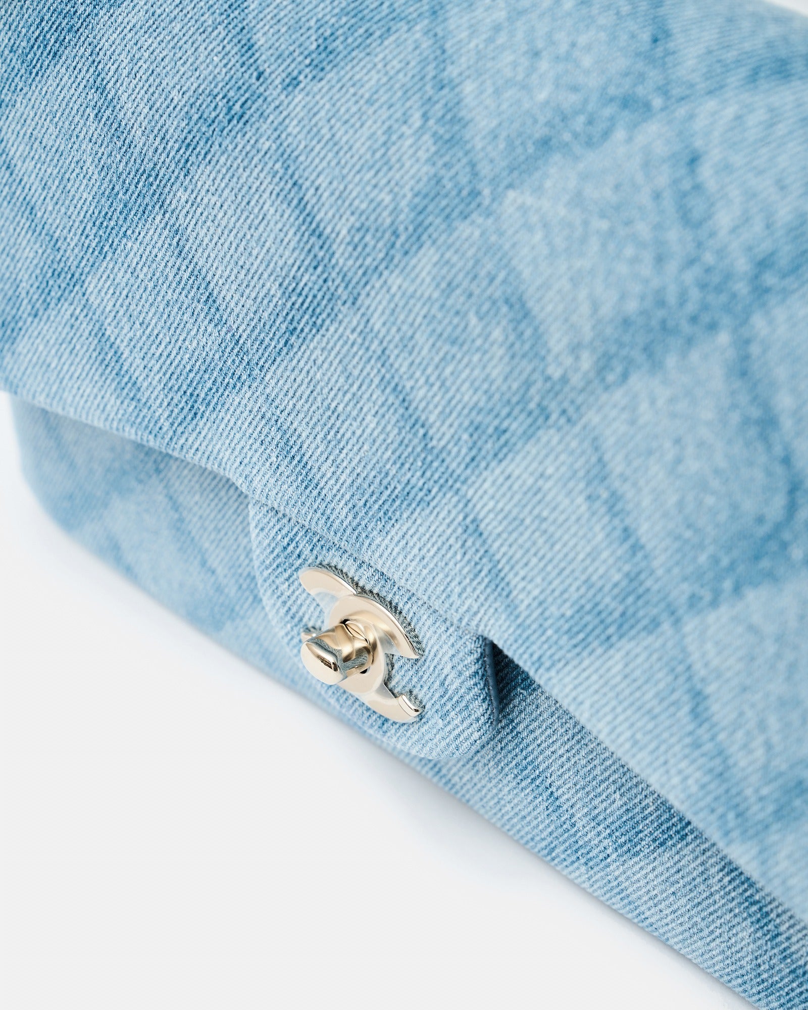 Chanel Classic Double Flap Medium Light Blue Denim GHW