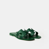 Hermès Oran Vert Cactus Epsom Sandals
