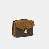 Louis Vuitton Pochette Metis Reverse
