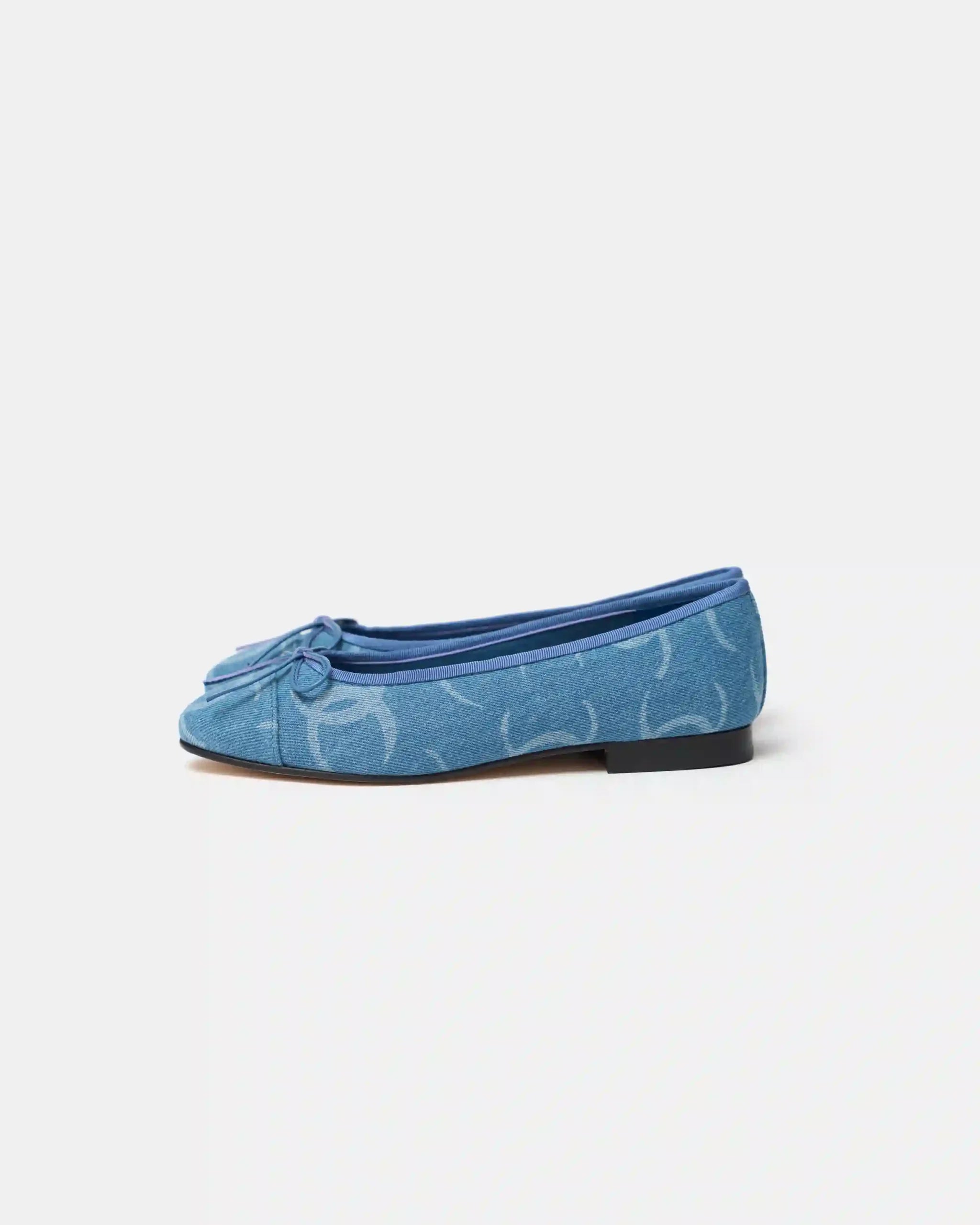 Chanel ballet flats in blue color and Printed Denim Material