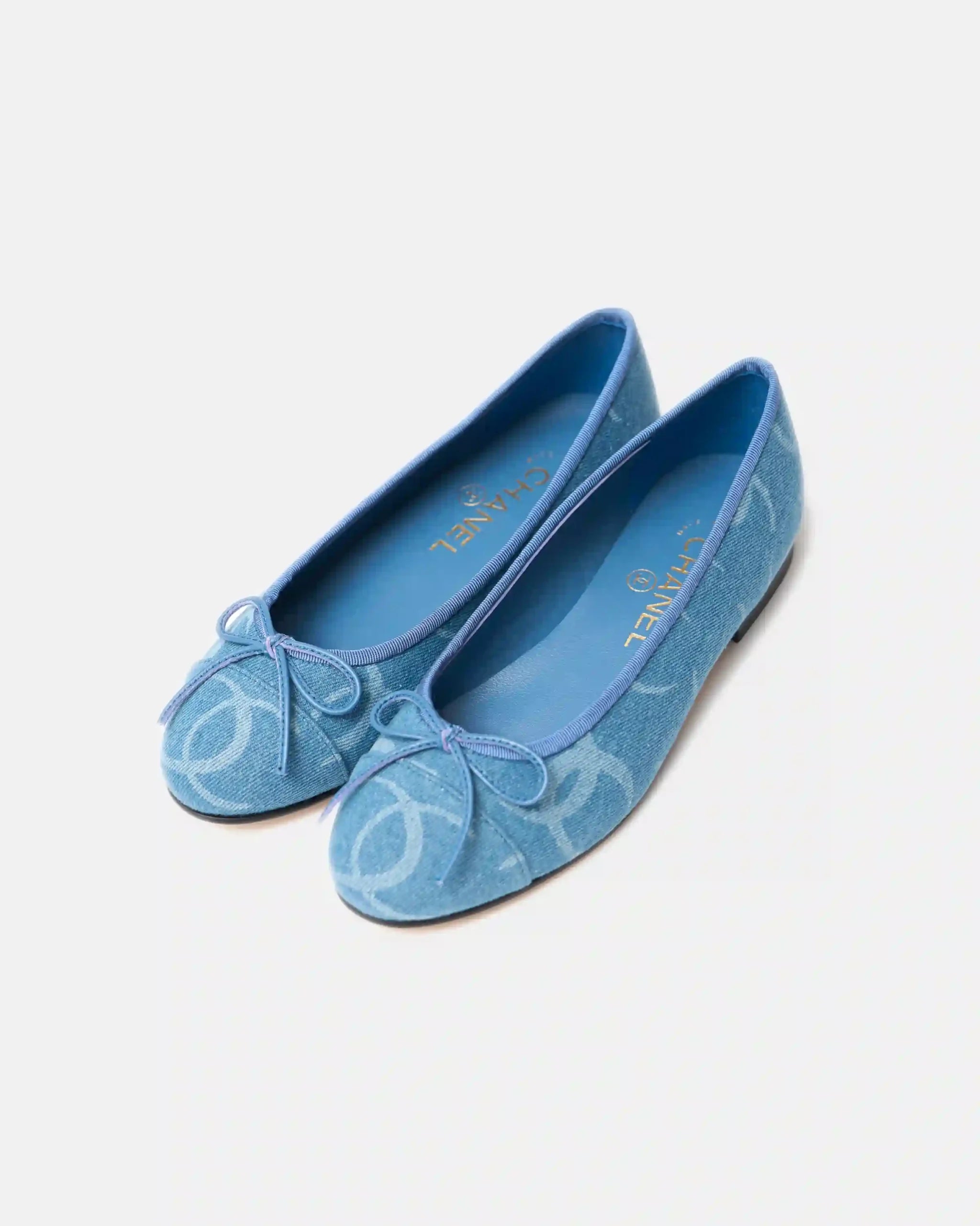 Chanel ballet flats in blue color and Printed Denim Material