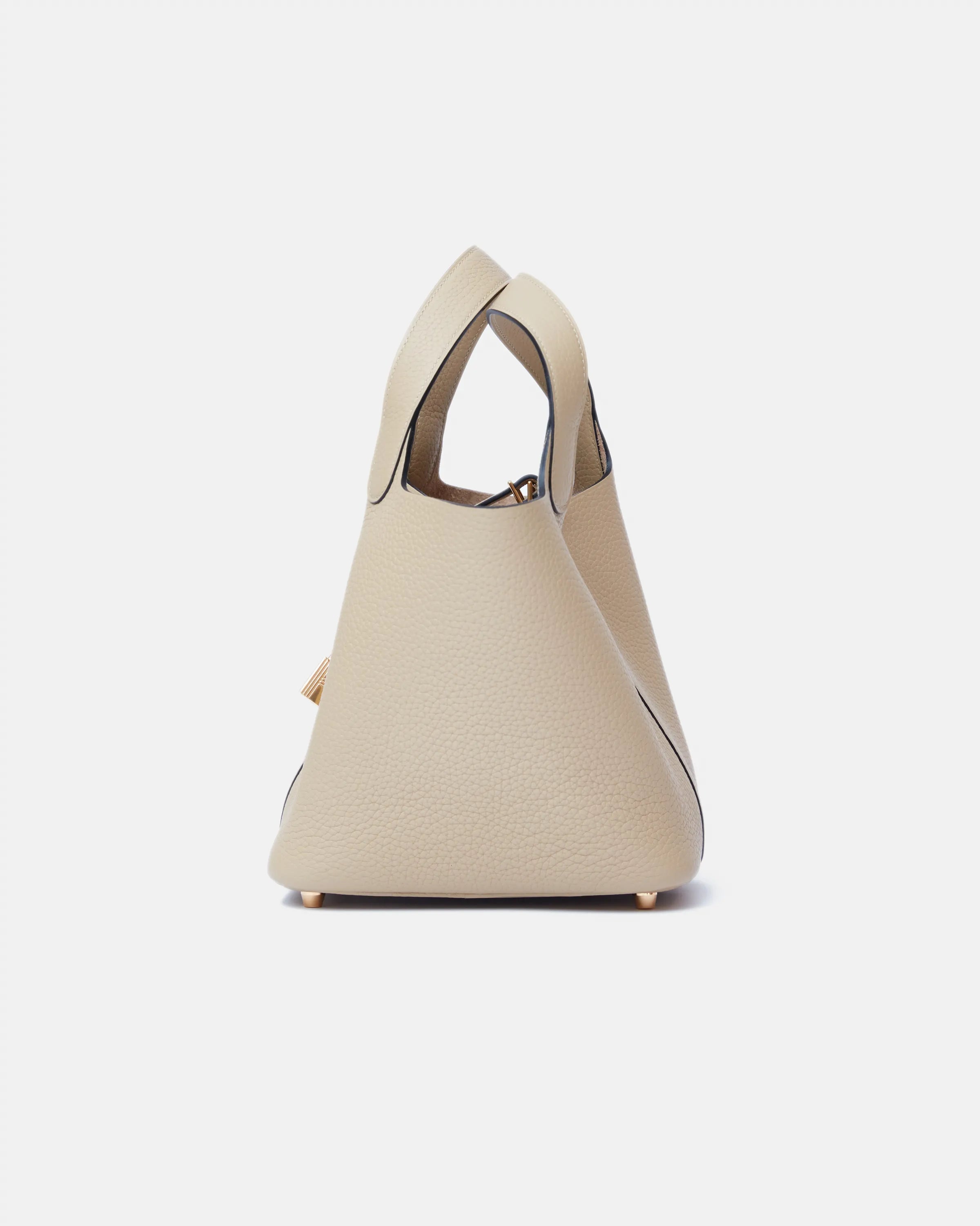 Hermès Mini Picotin 18 bucket bag in Trench color and Clemence leather in GHW