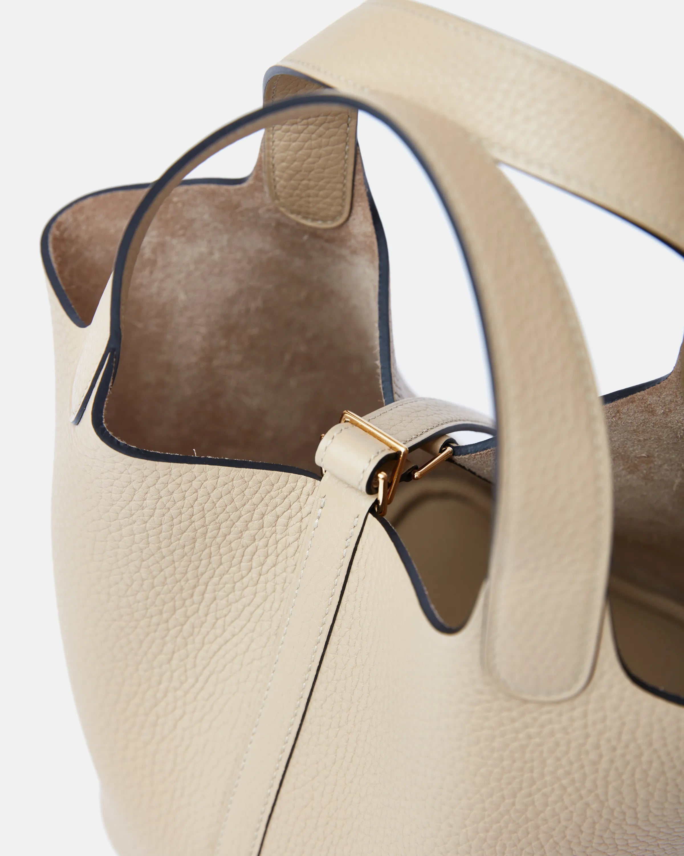 Hermès Mini Picotin 18 bucket bag in Trench color and Clemence leather in GHW