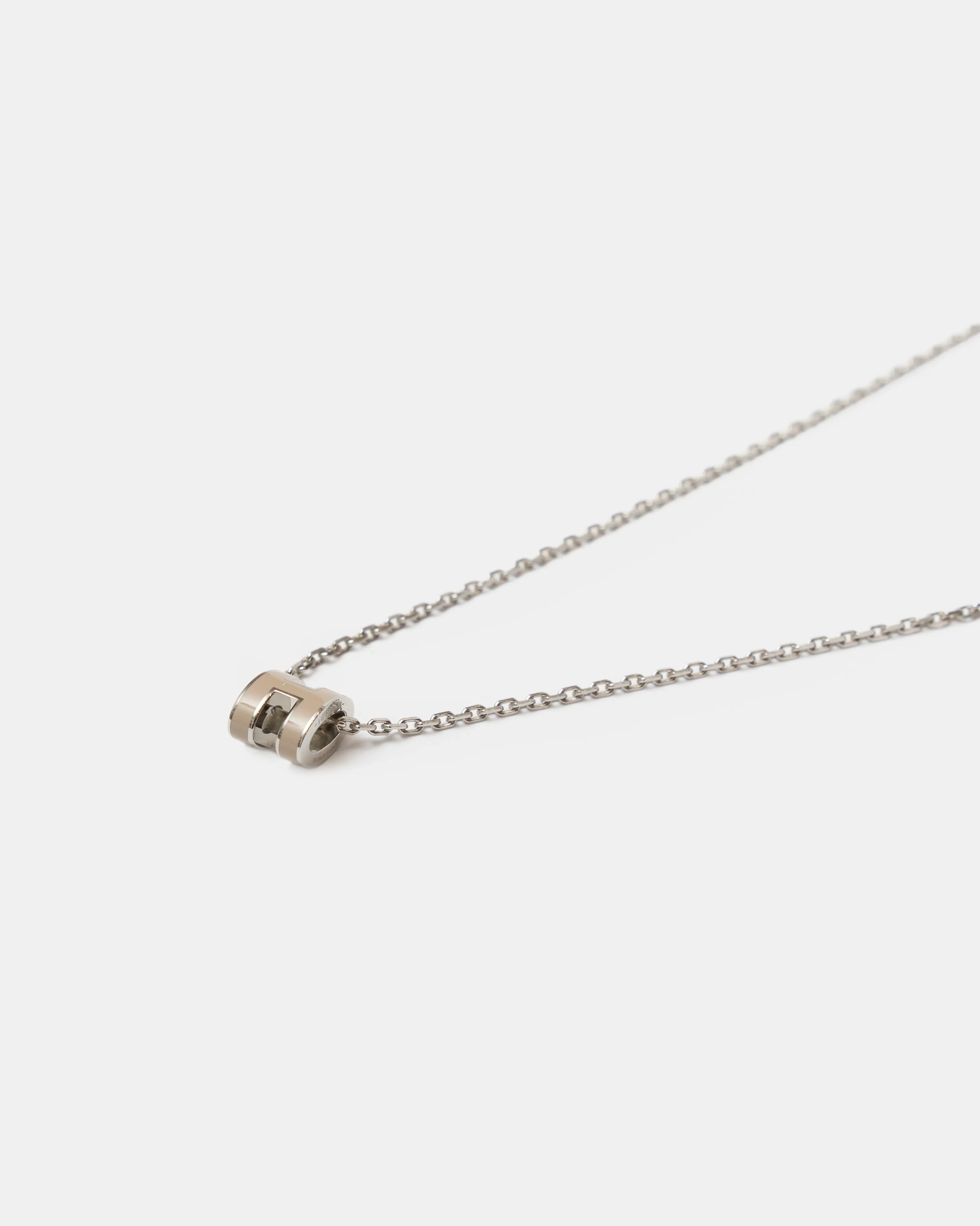 Hermès Mini Pop H necklace in beige color and PHW