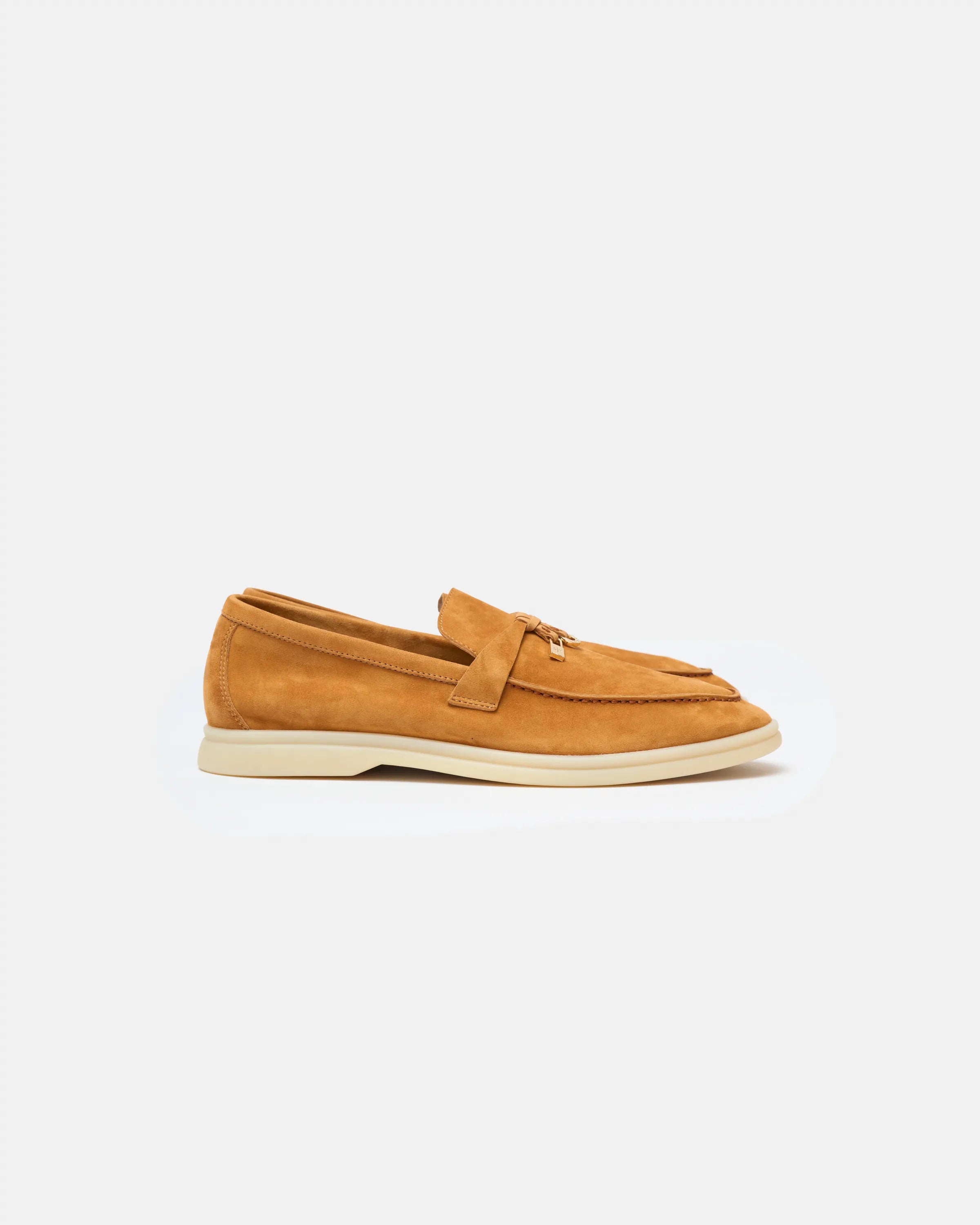 Loro Piana Summer Charms Walk loafers in Brown color and Suede leather in GHW 